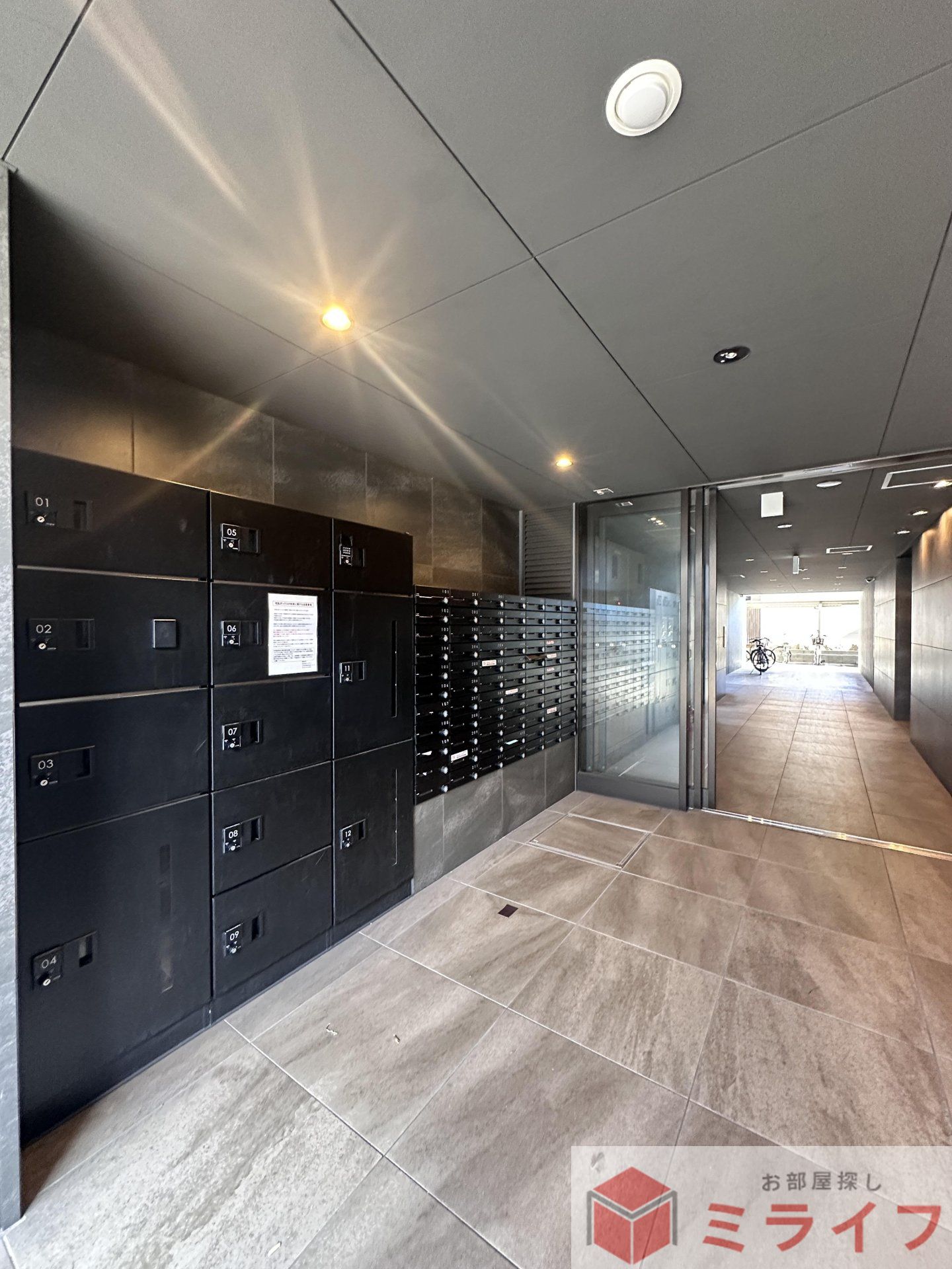 建物エントランス