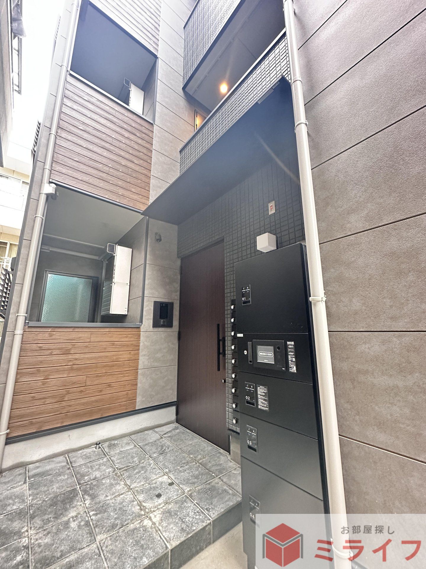 建物エントランス