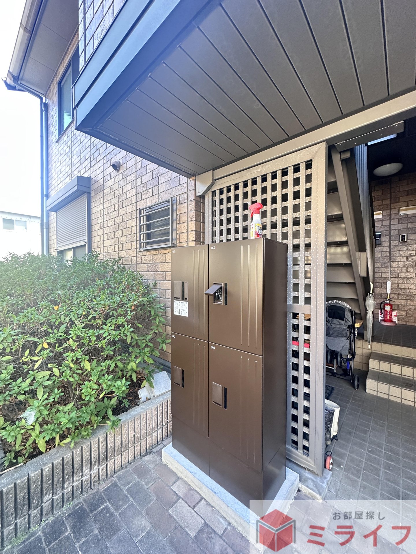 建物エントランス