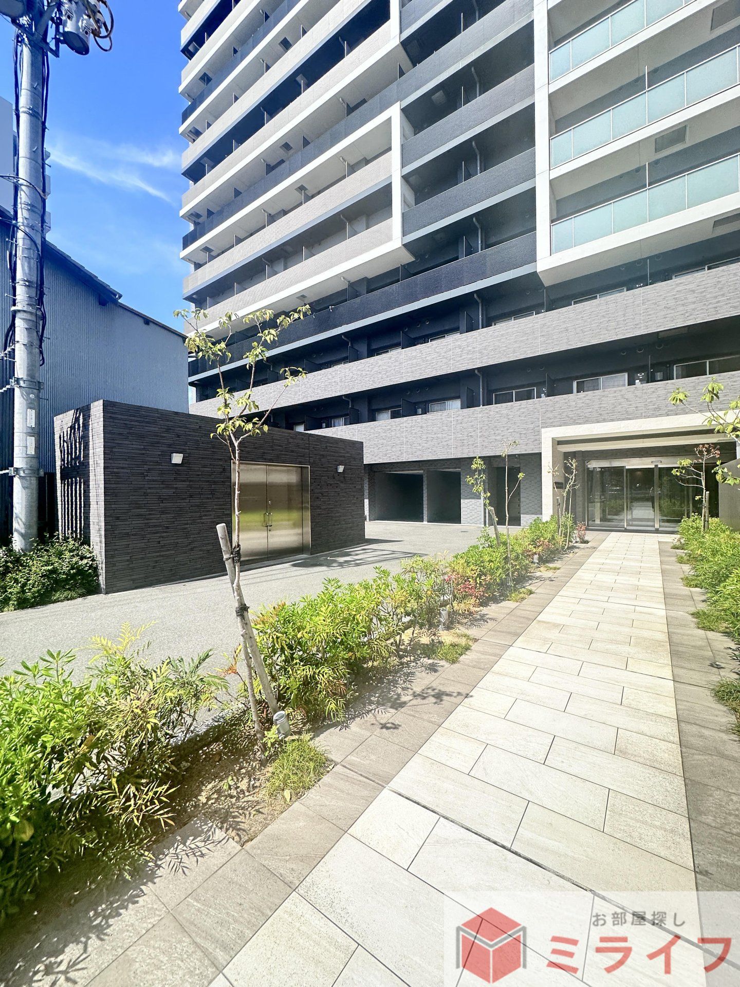 建物エントランス