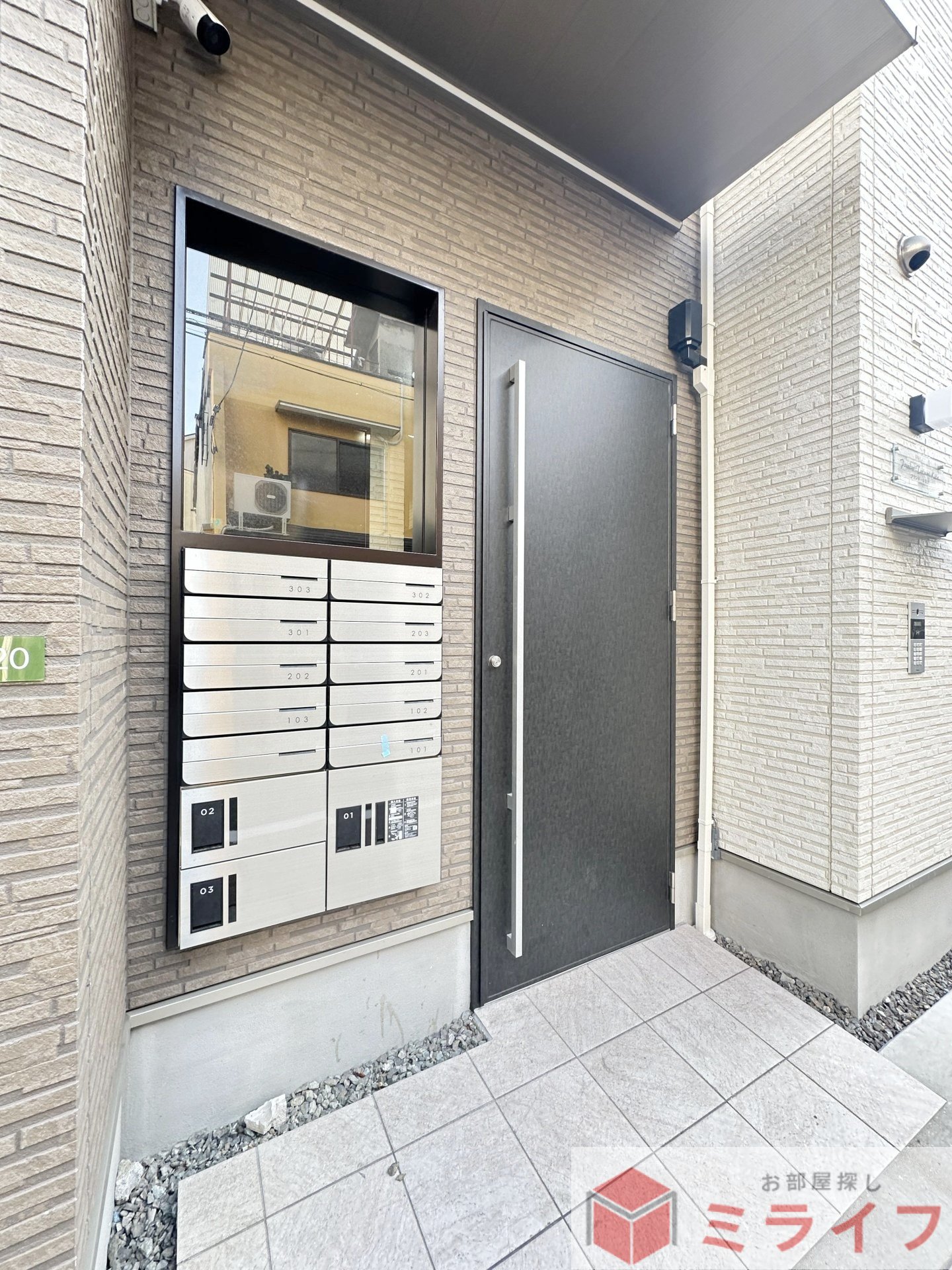 建物エントランス