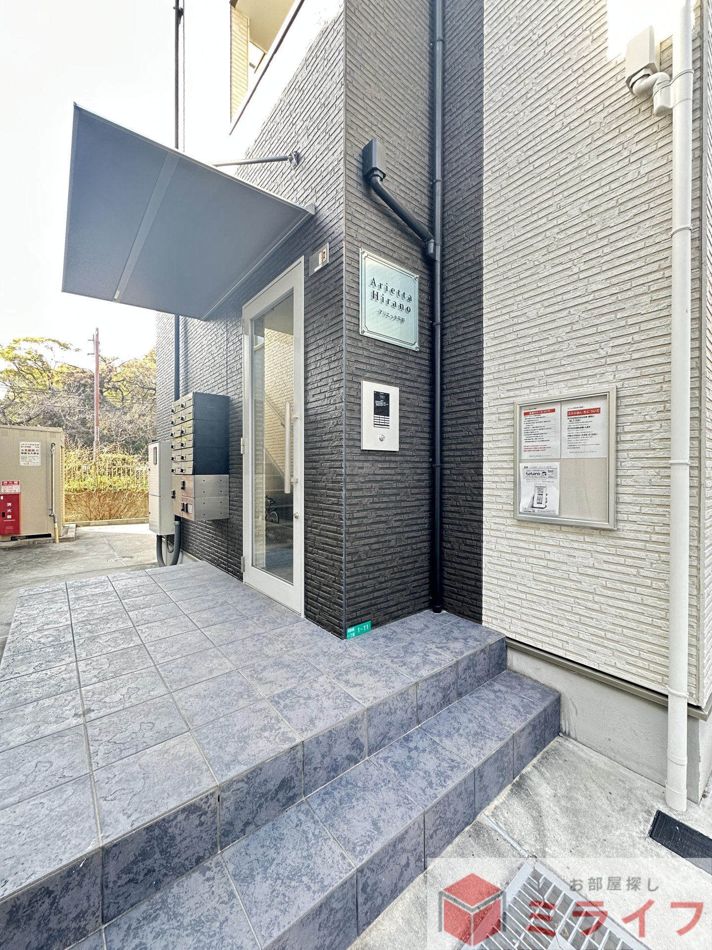 建物エントランス