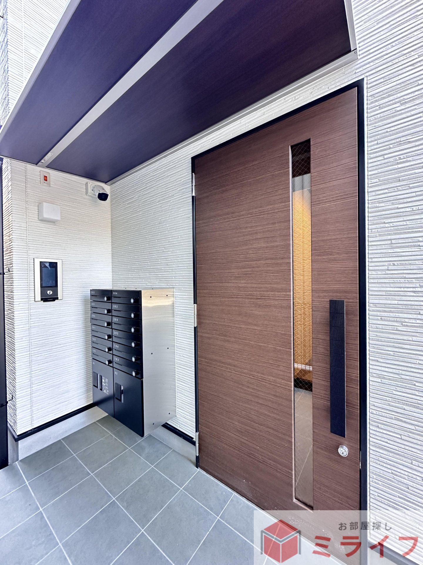 建物エントランス