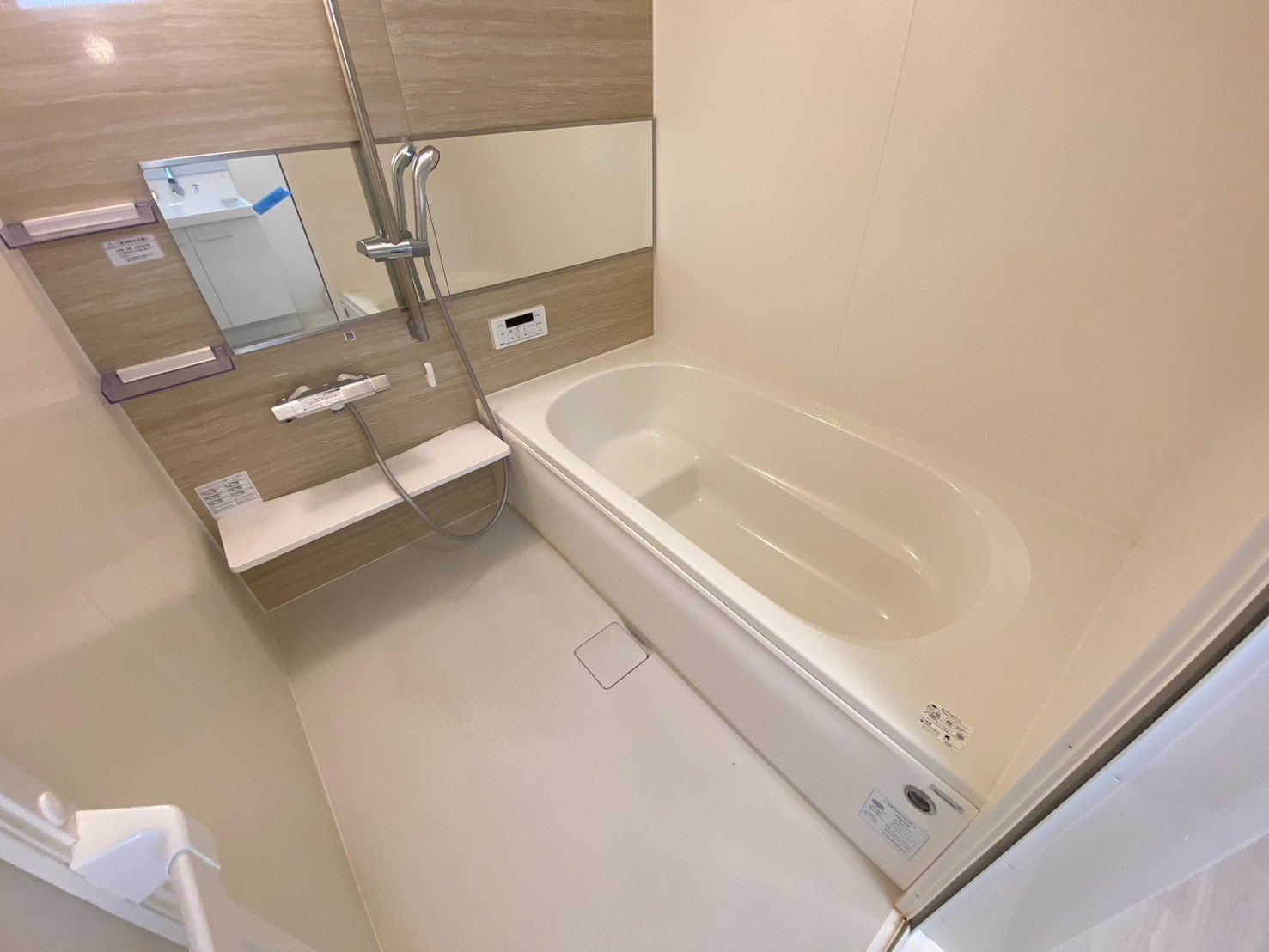 シャワールーム