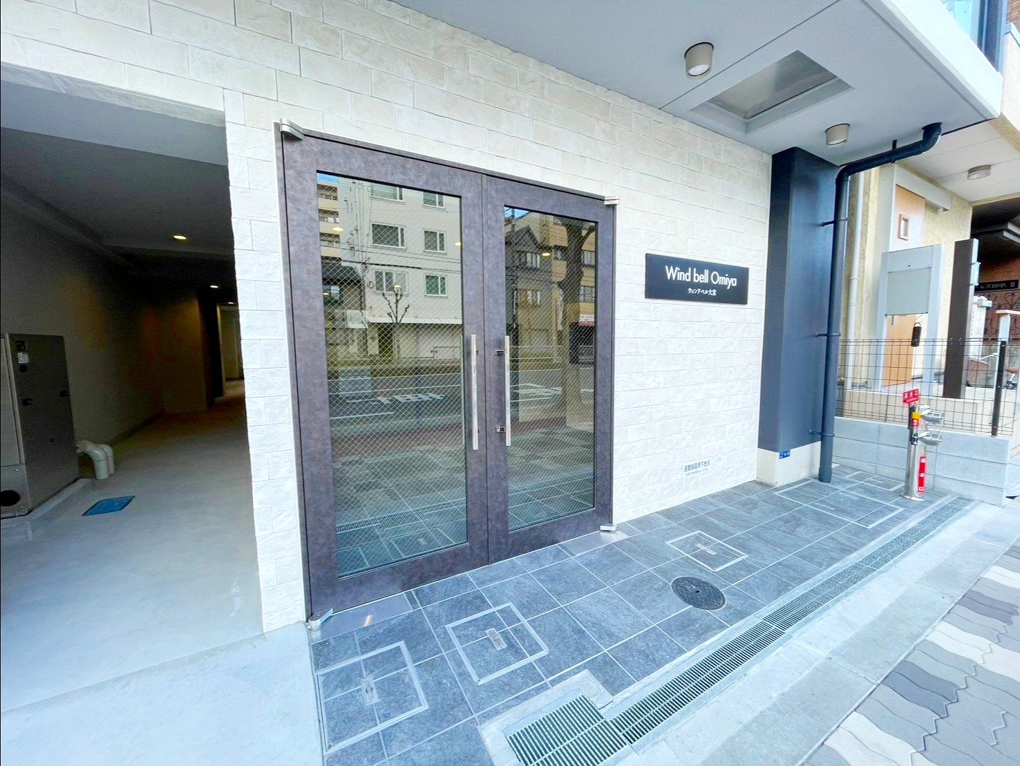 建物エントランス