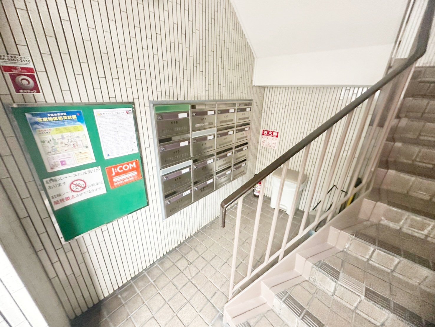 建物エントランス