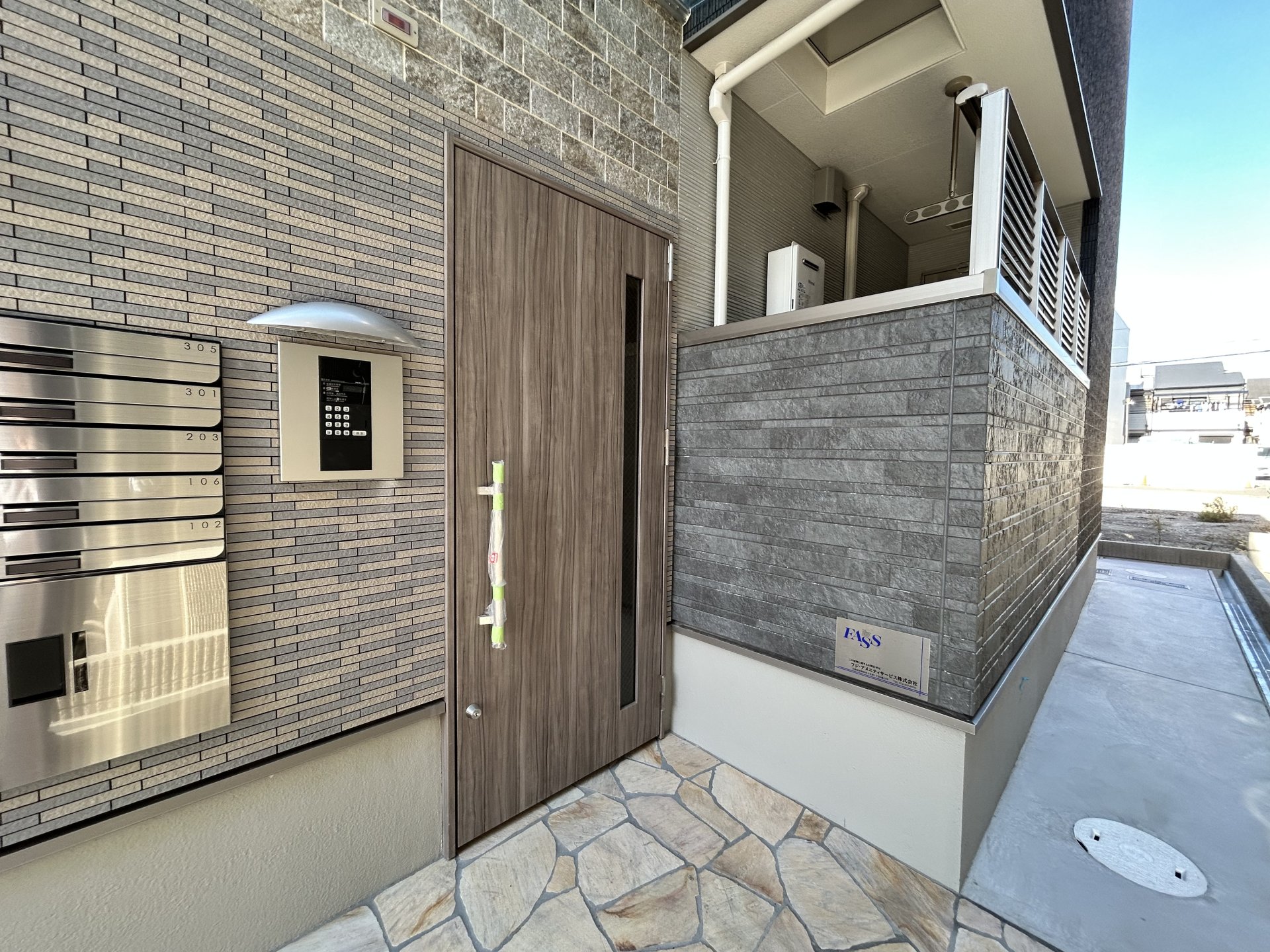 建物エントランス