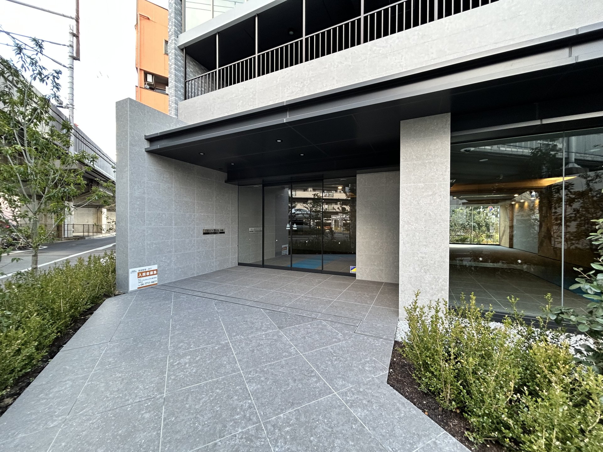 建物エントランス