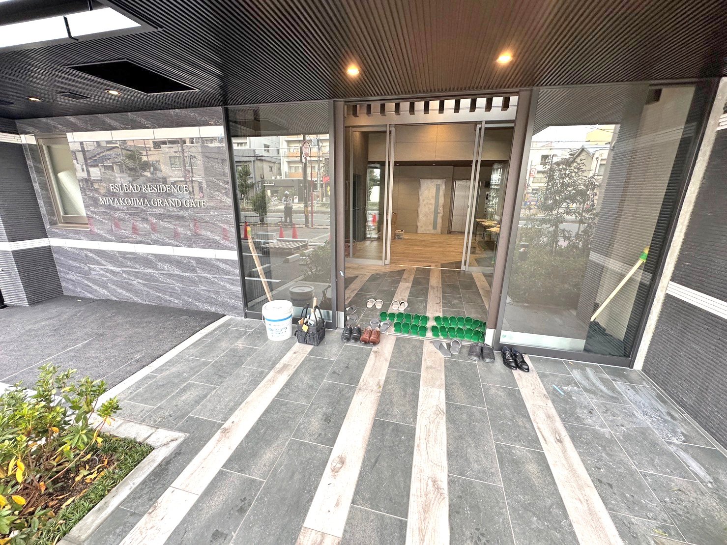 建物エントランス