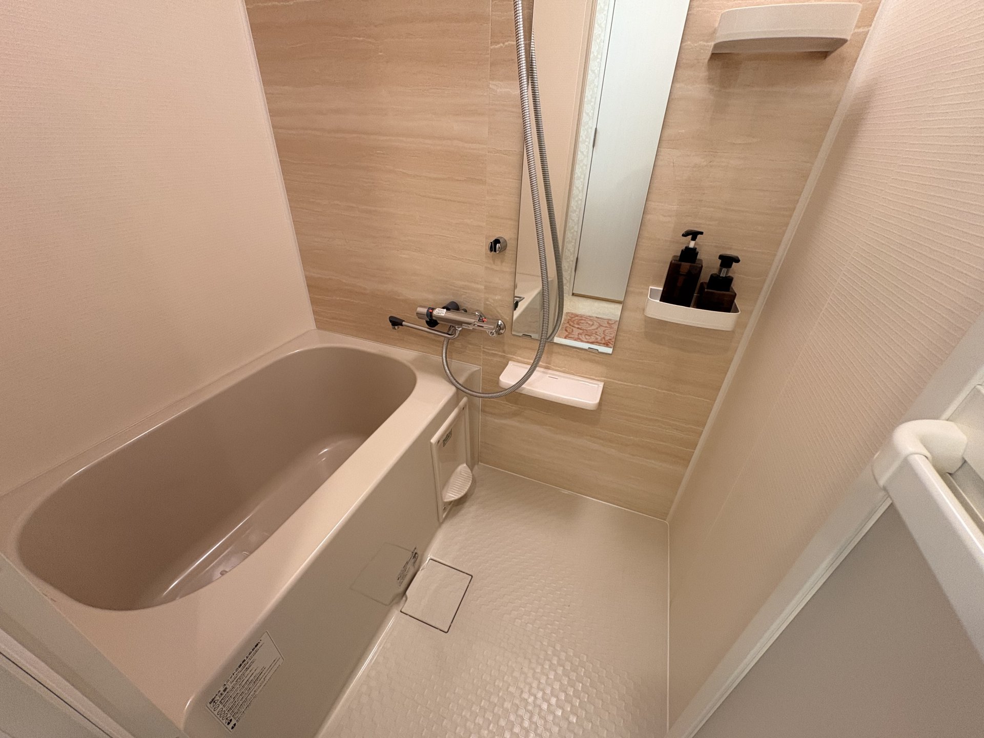 シャワールーム