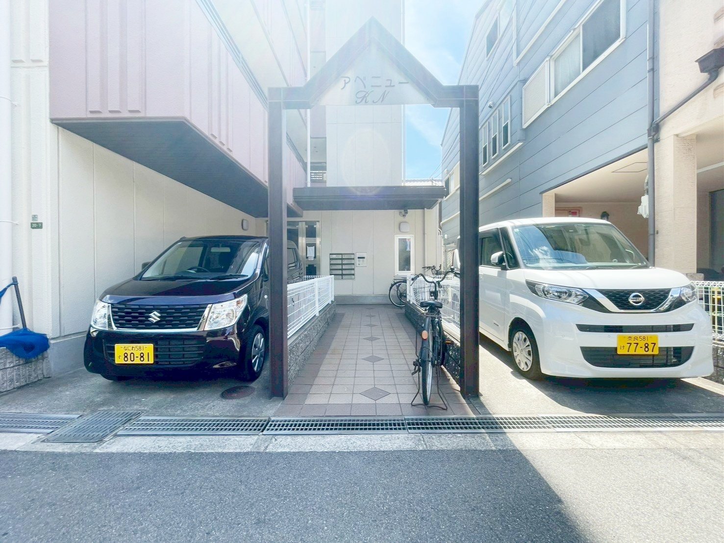 建物エントランス