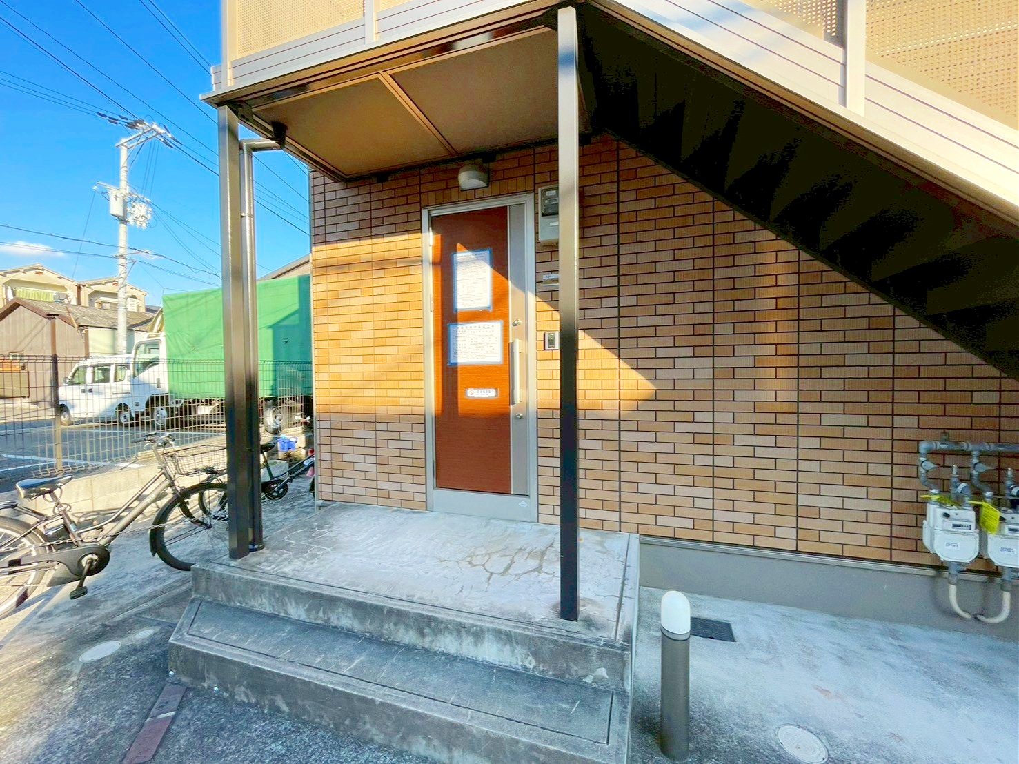 建物エントランス