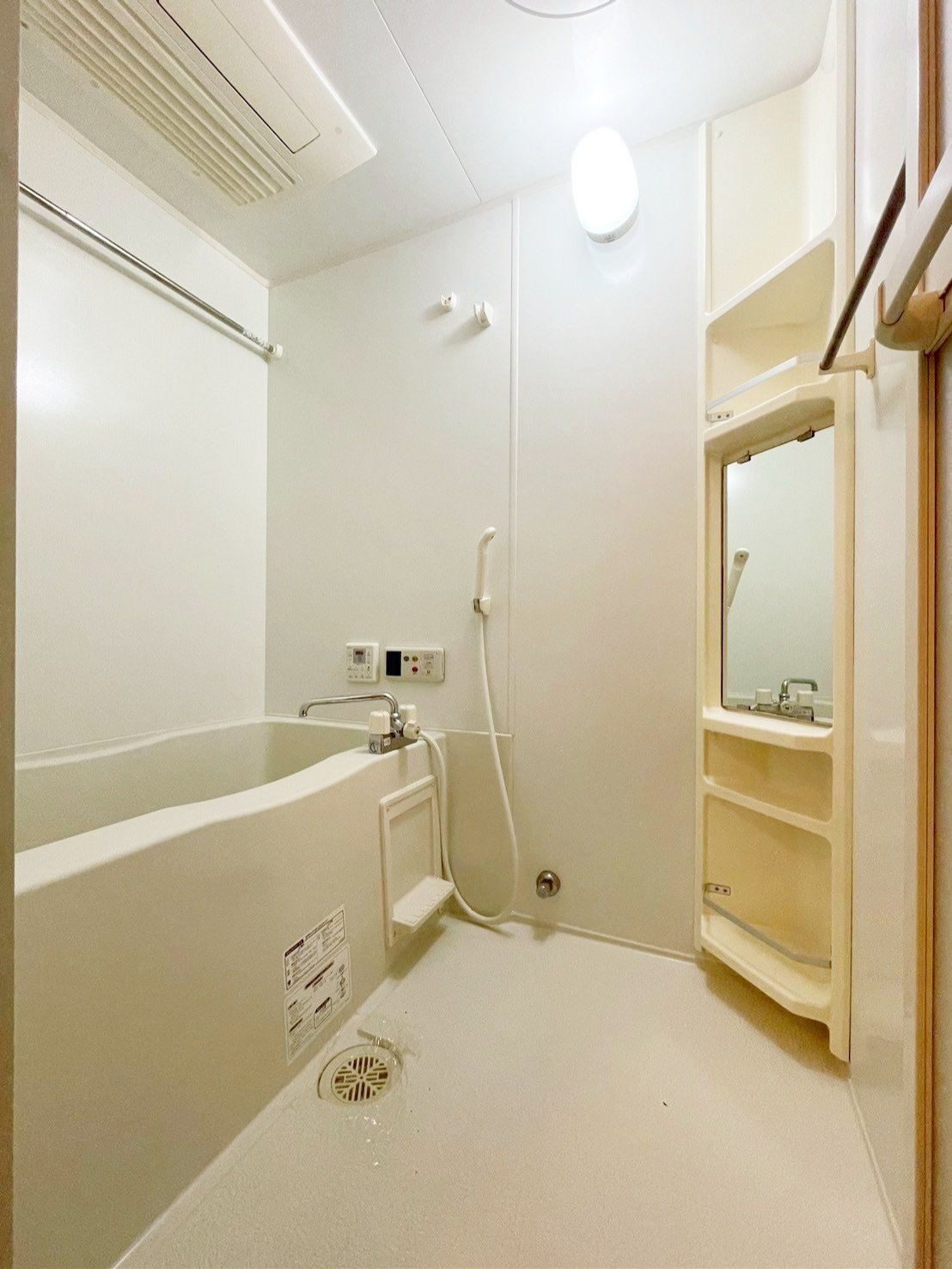 シャワールーム