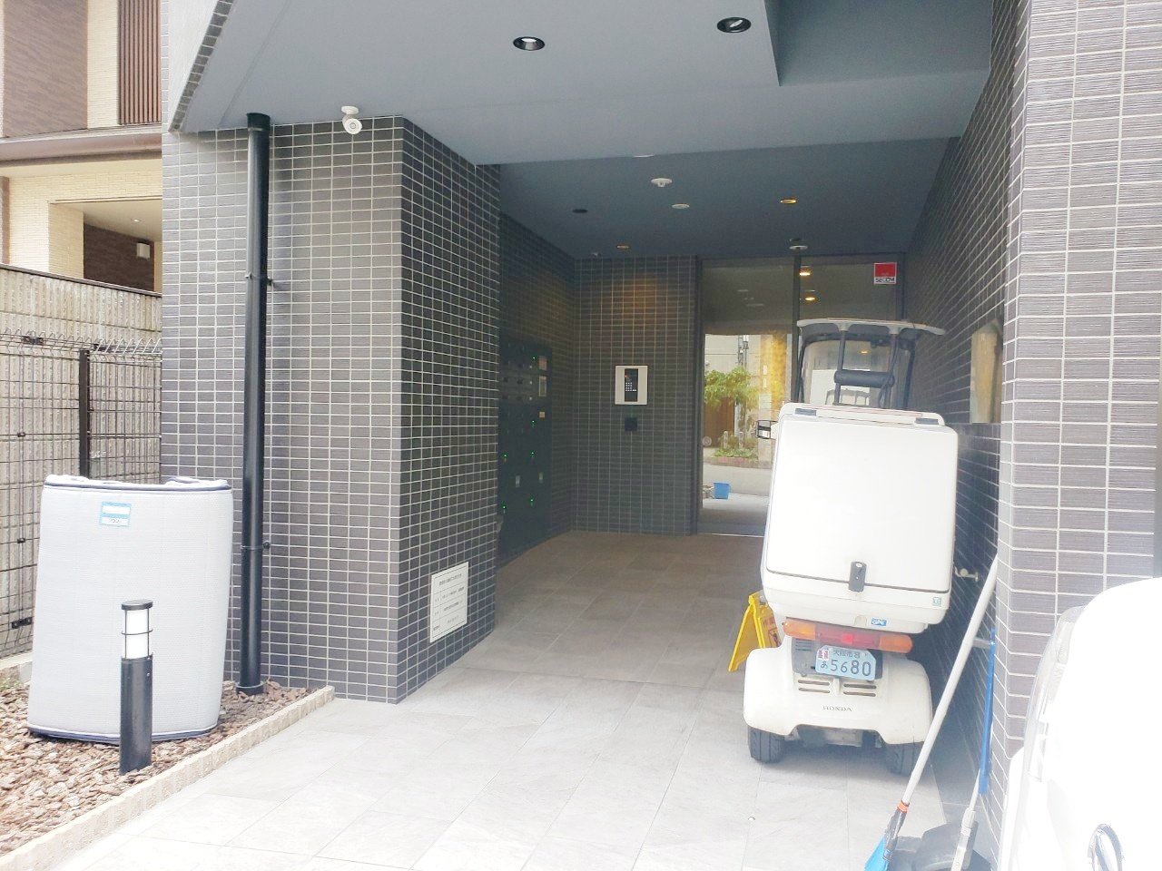 建物エントランス