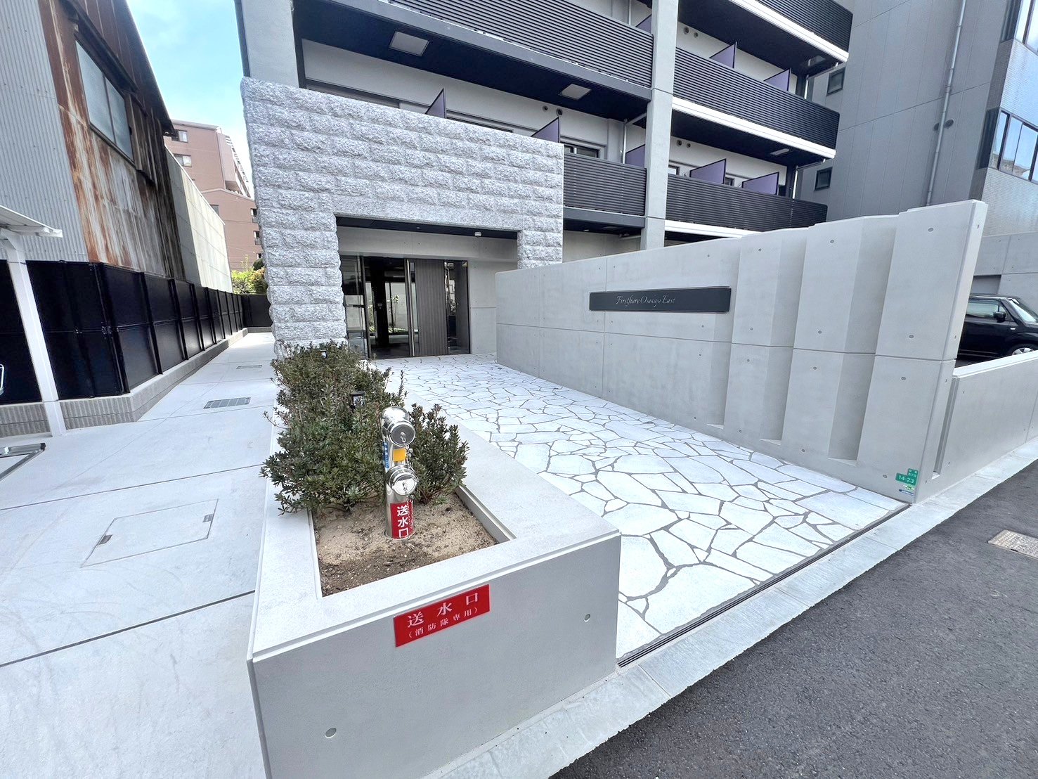 建物エントランス