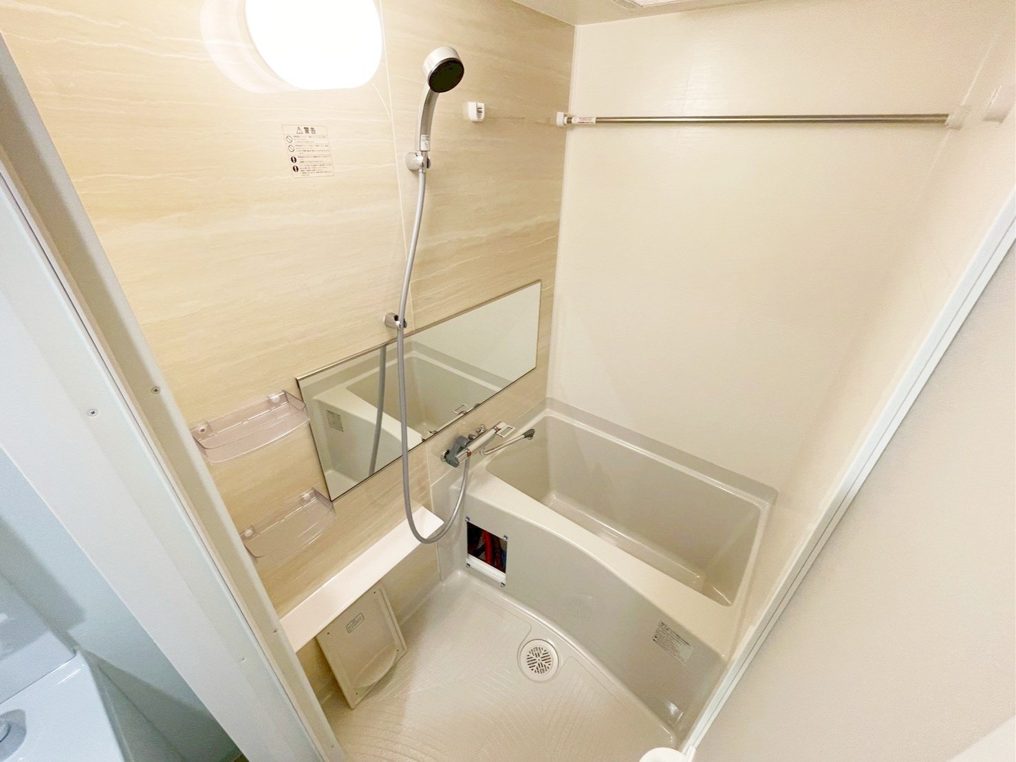 シャワールーム