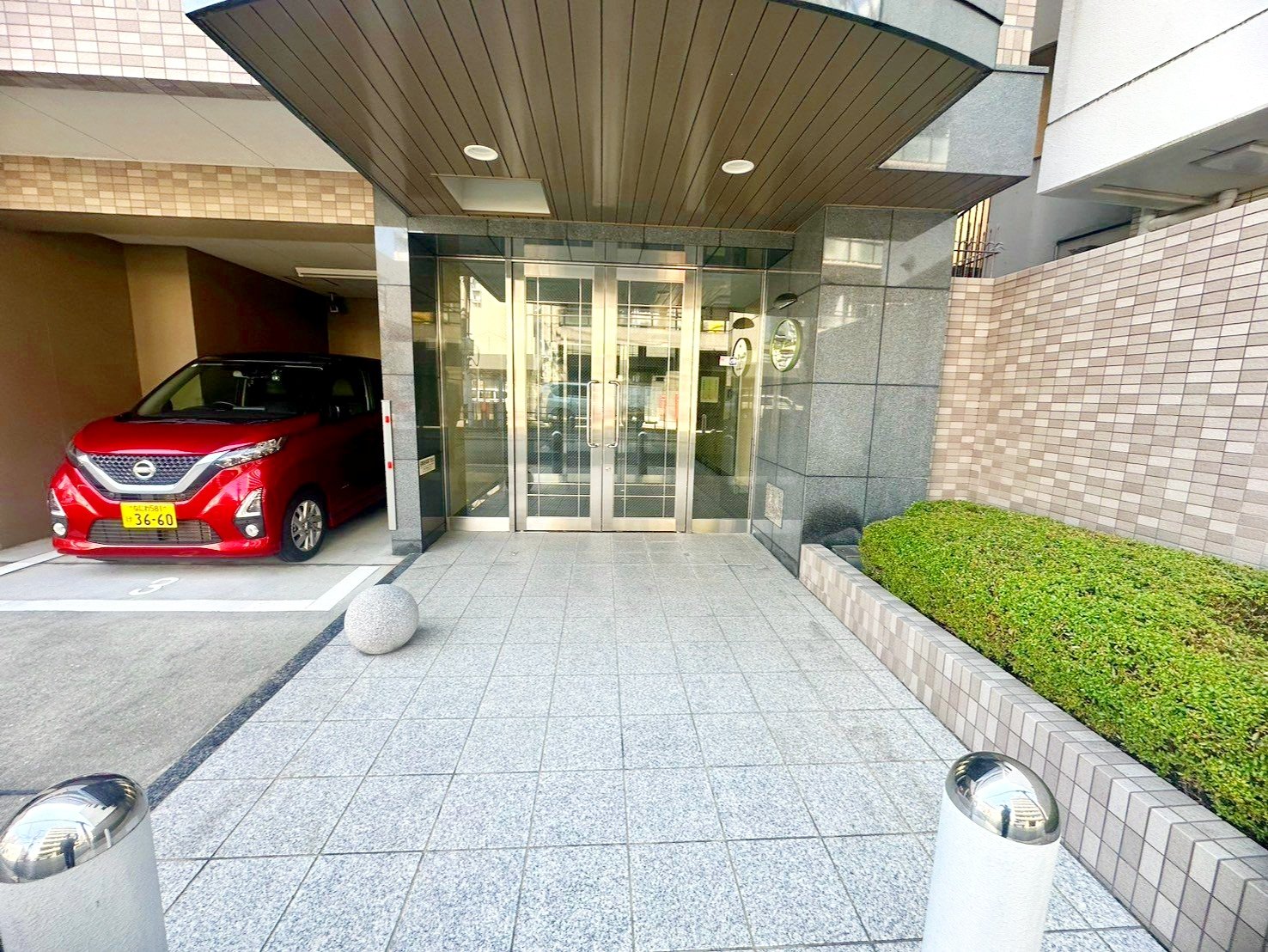 建物エントランス