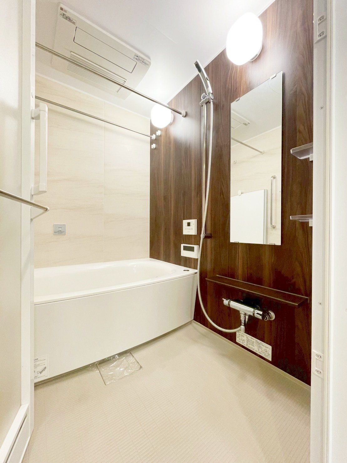 シャワールーム