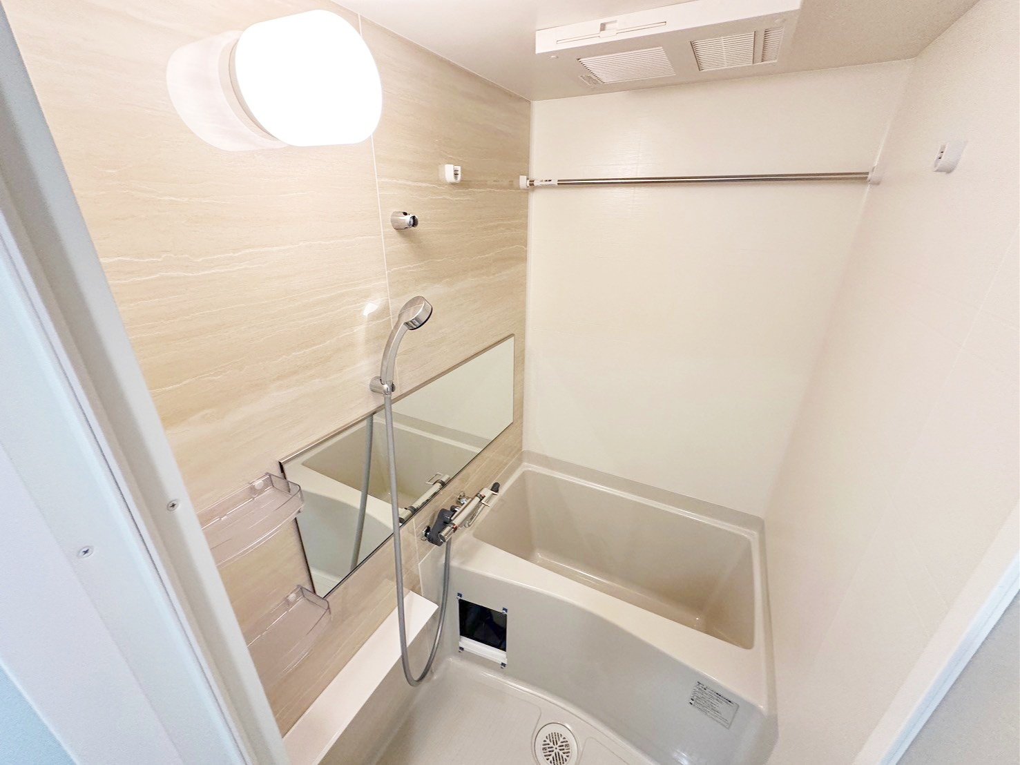 シャワールーム