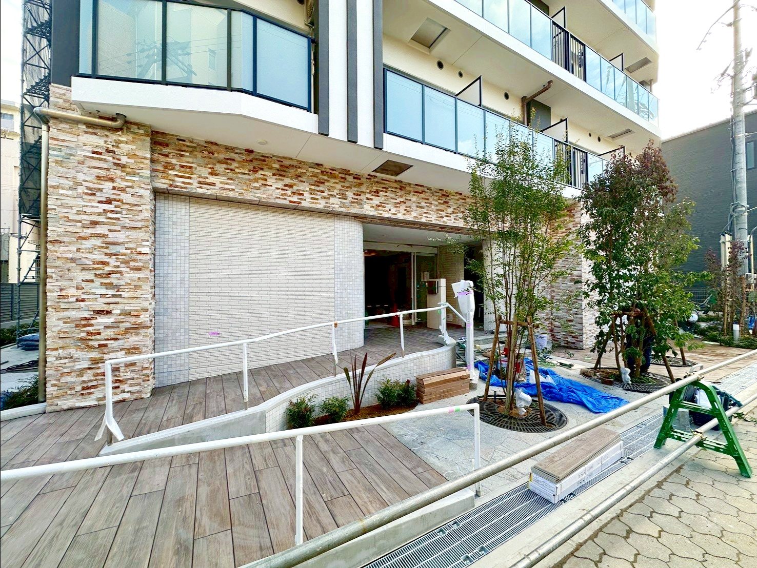 建物エントランス