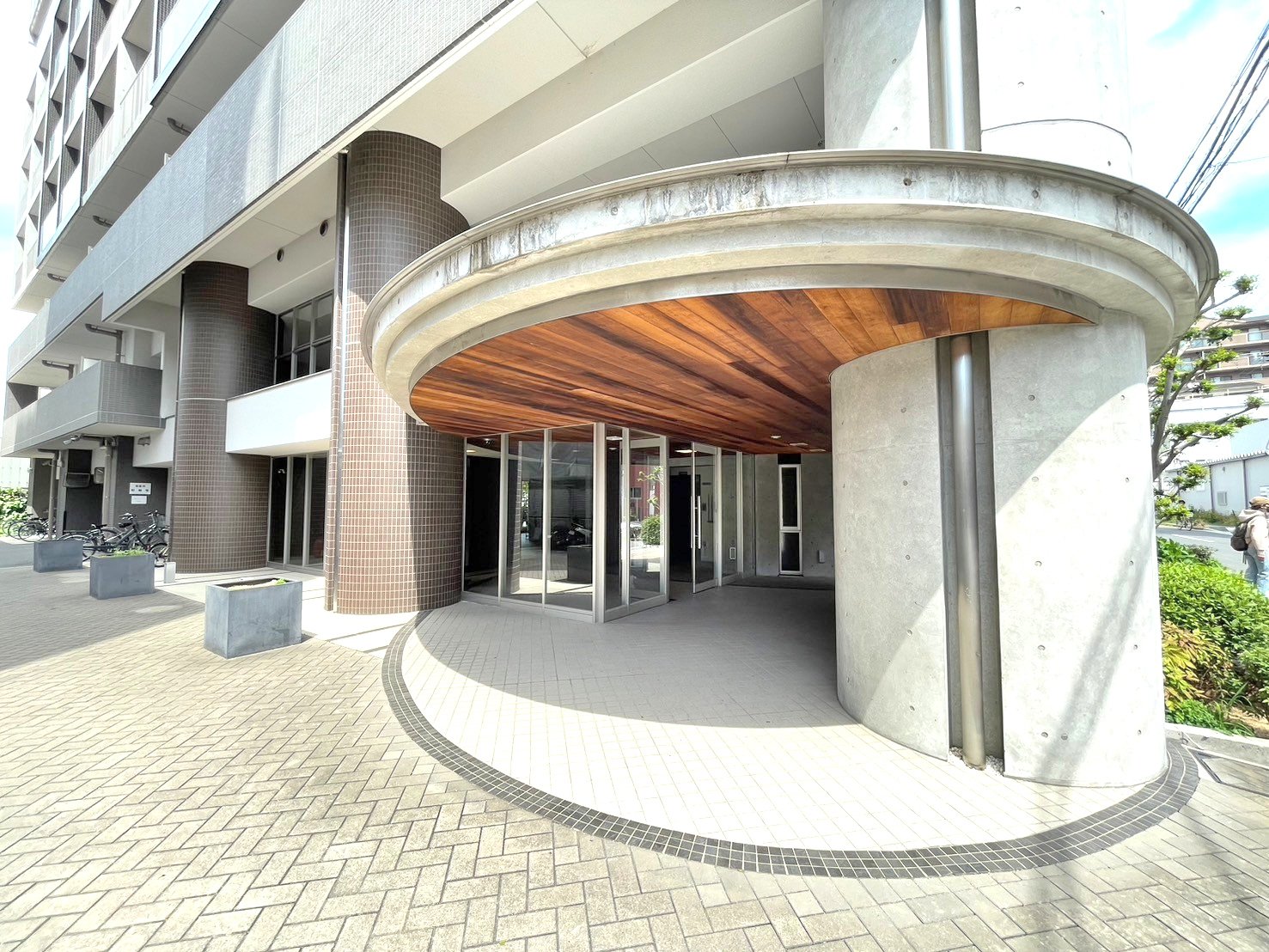 建物エントランス