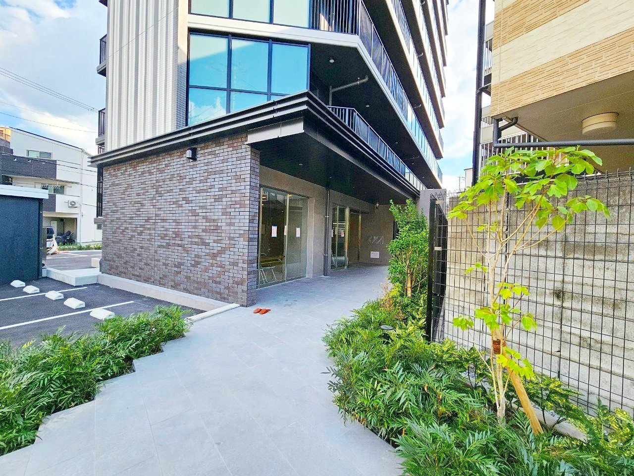 建物エントランス