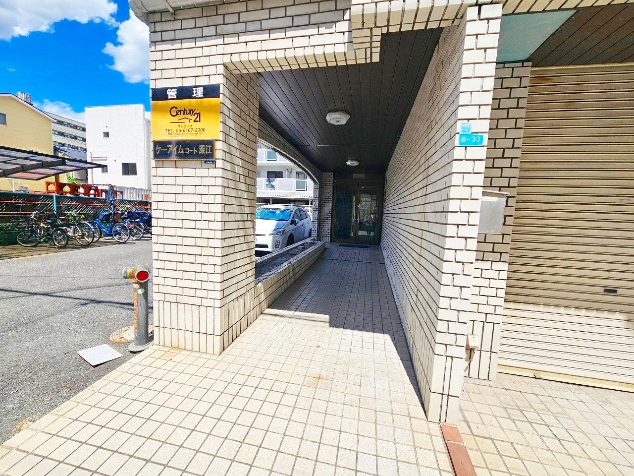 建物エントランス