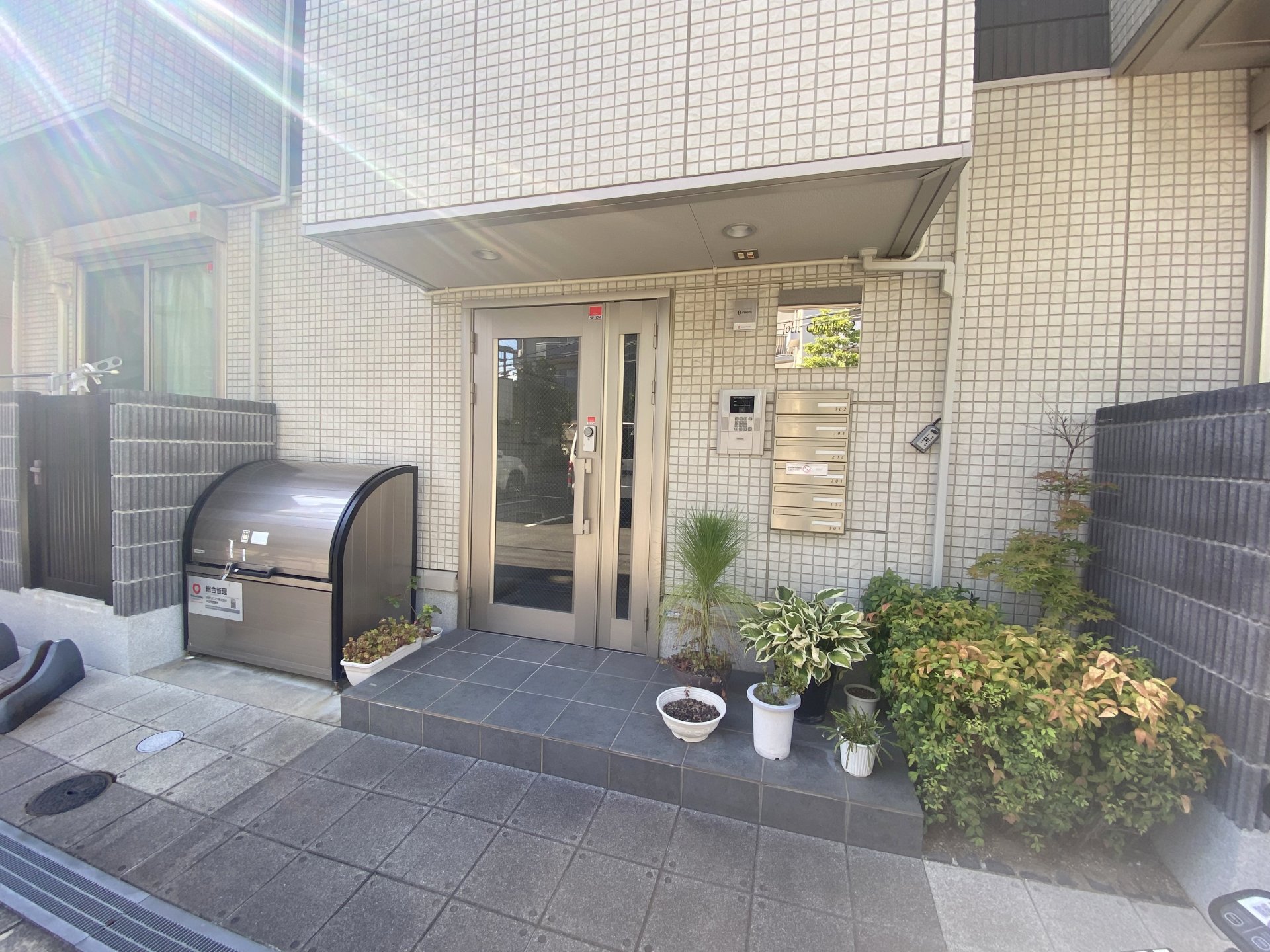 建物エントランス