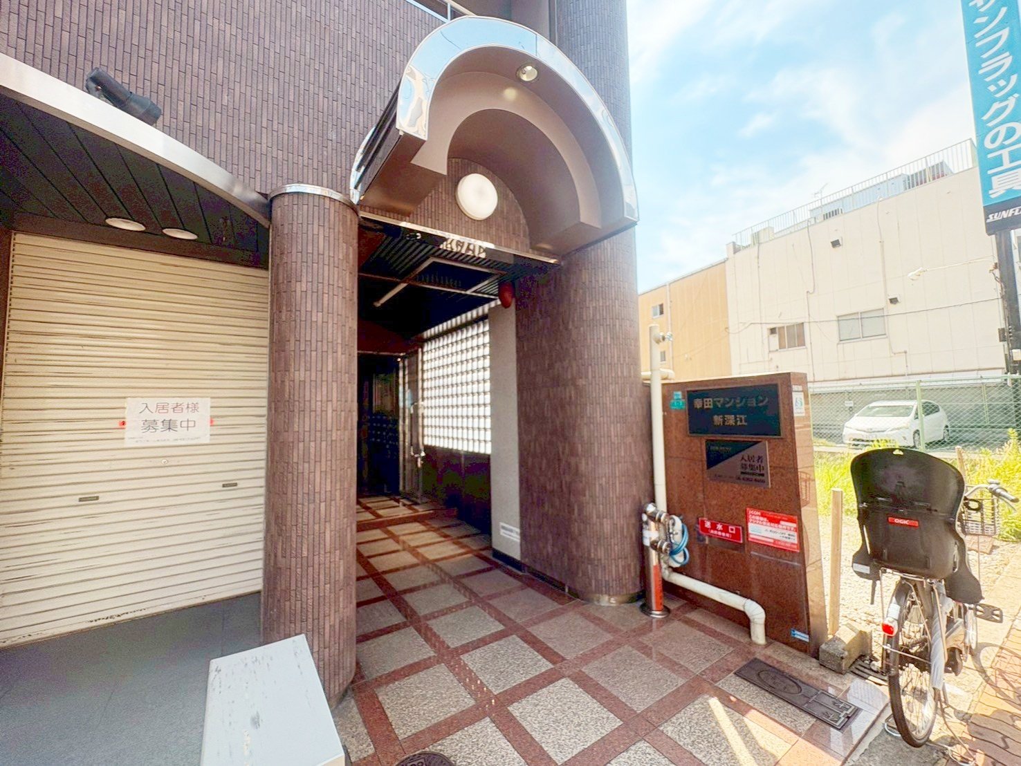 建物エントランス