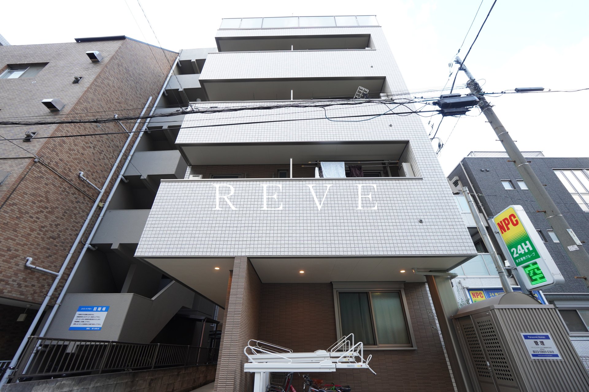 建物外観