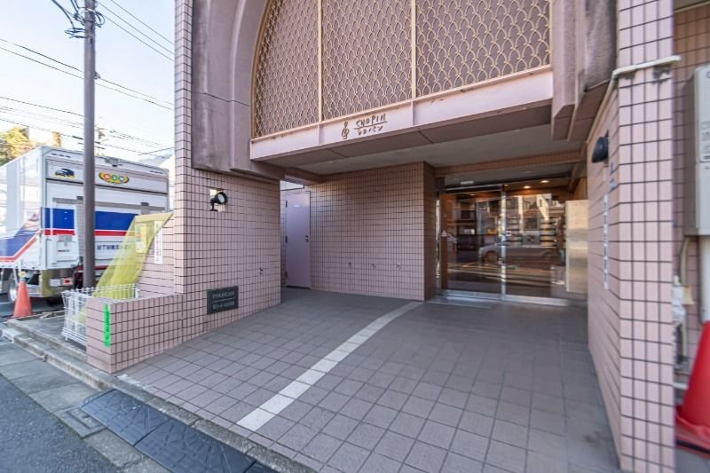 建物エントランス