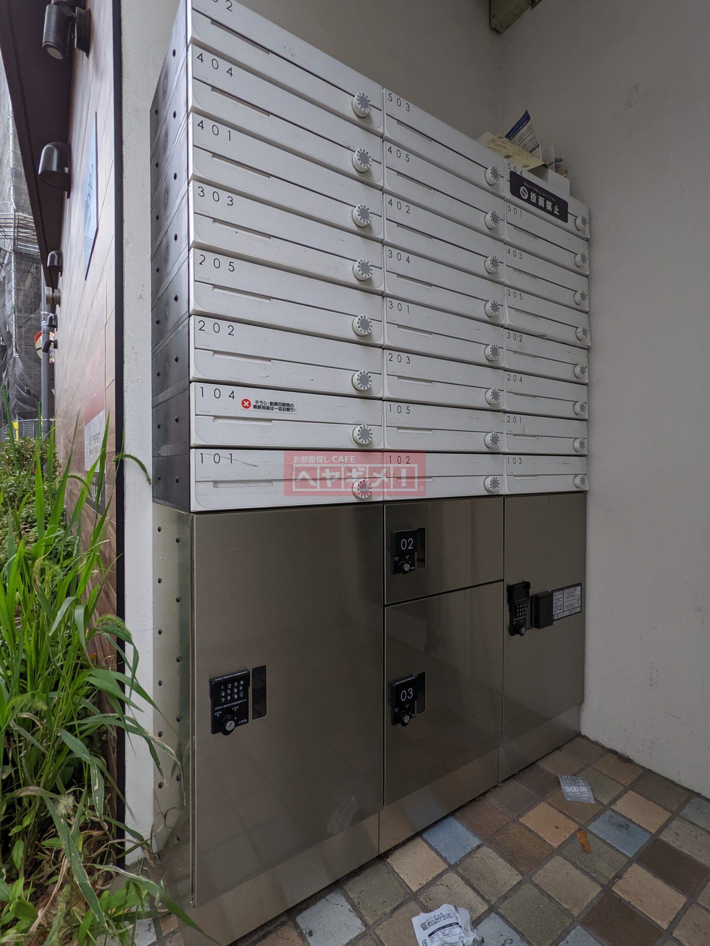 建物エントランス