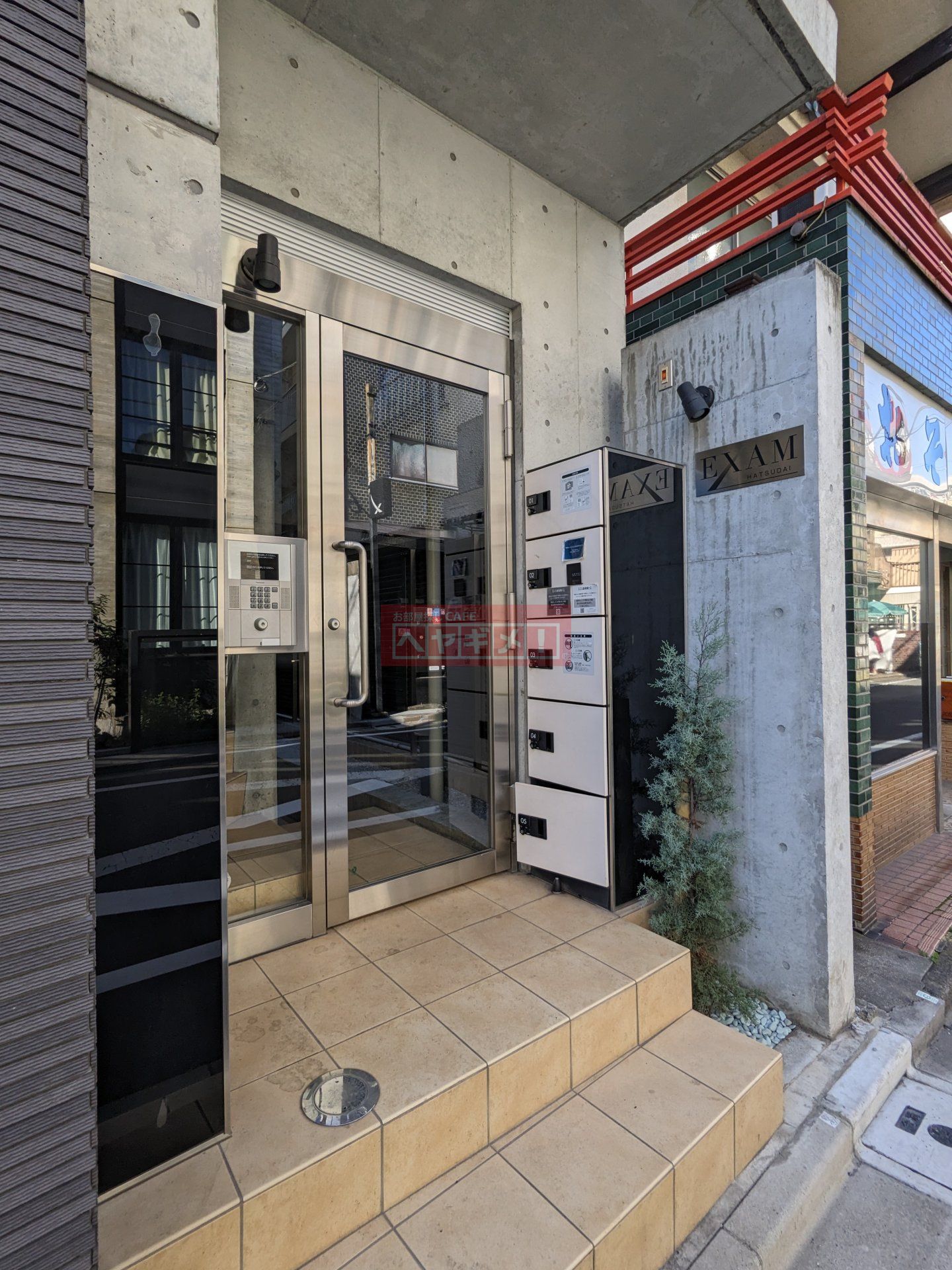 建物エントランス