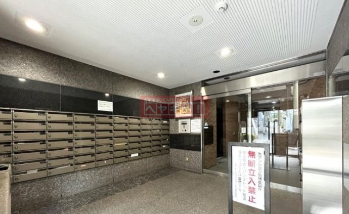 建物エントランス