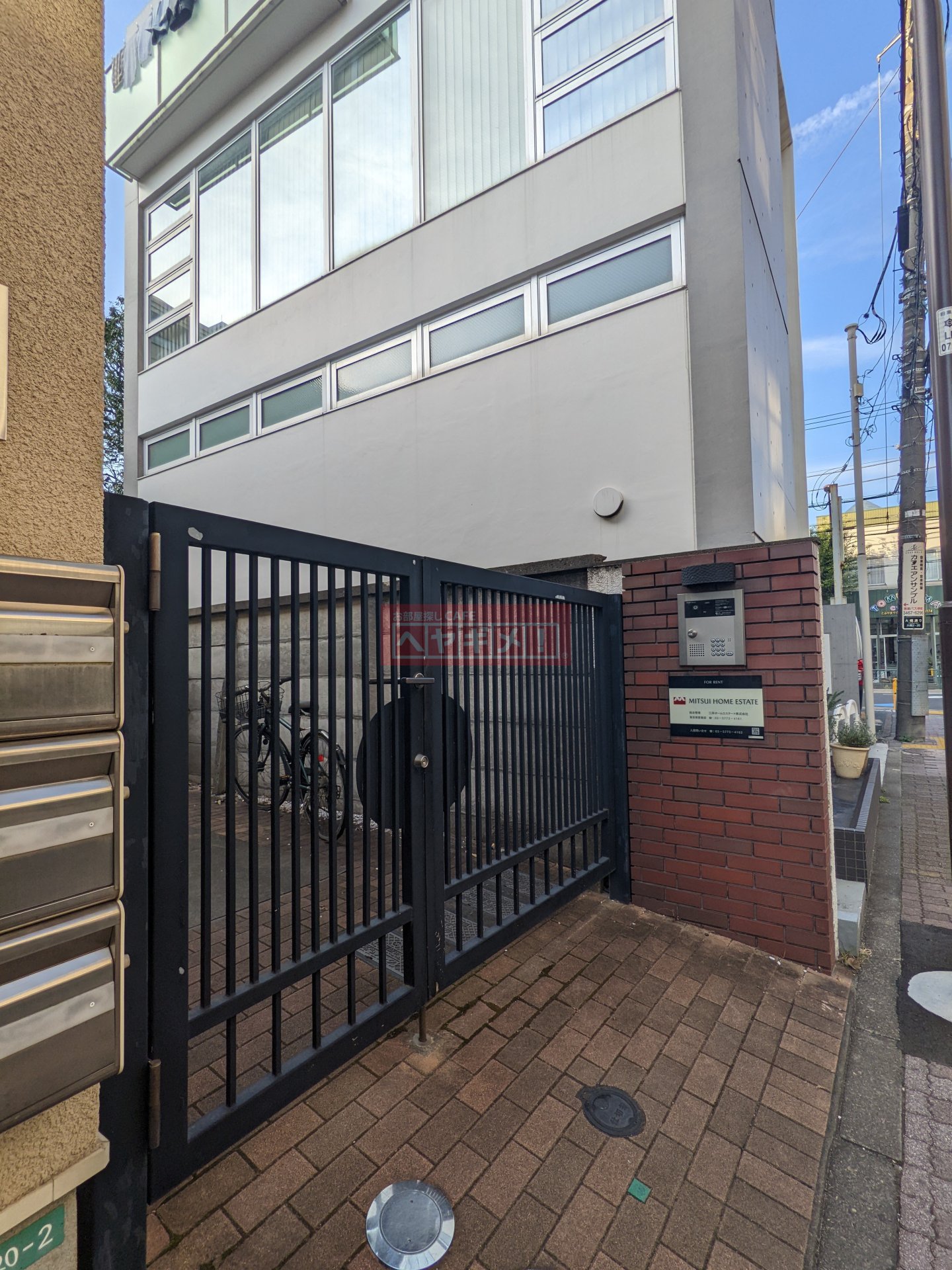 建物エントランス