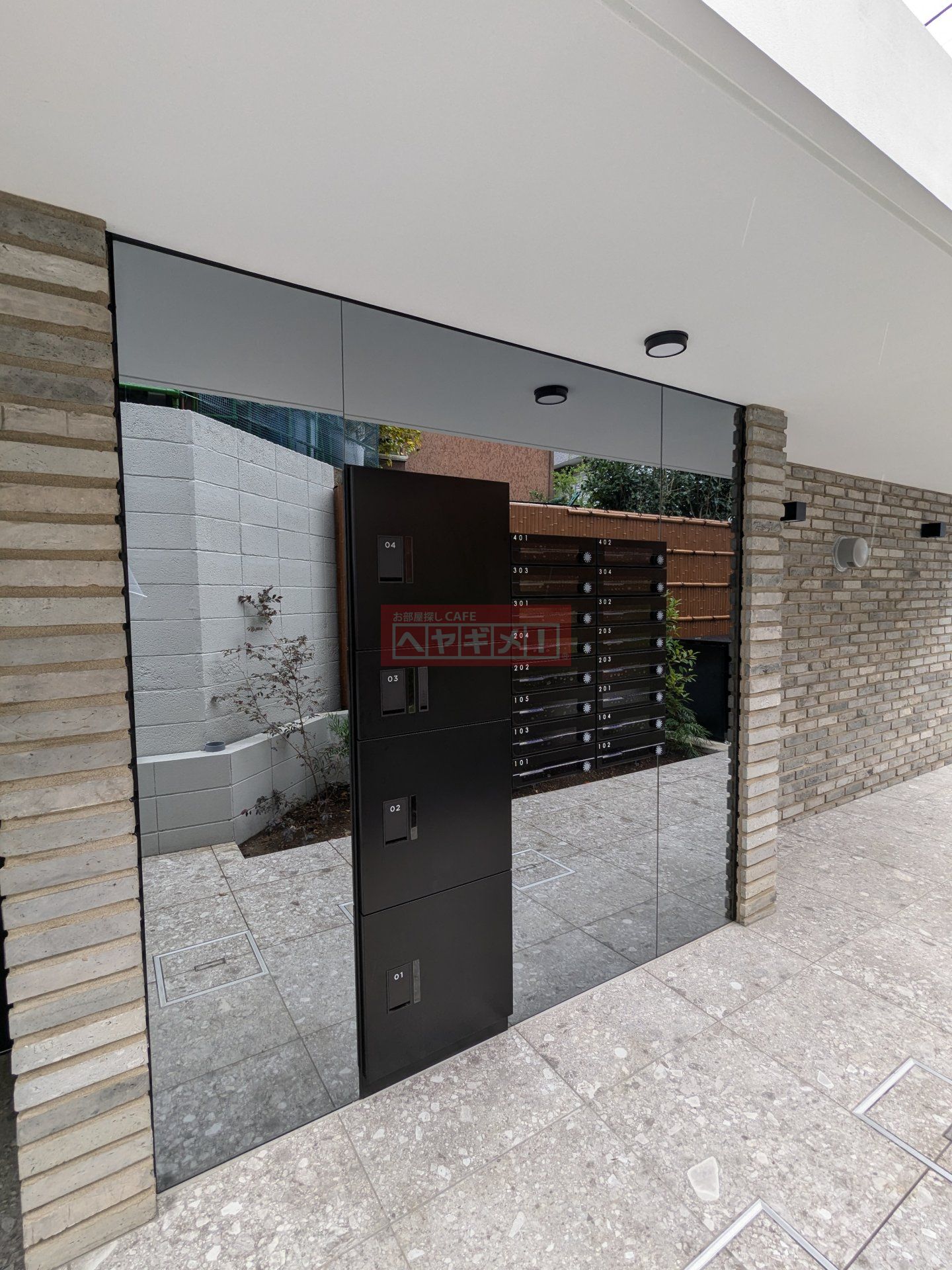 建物エントランス