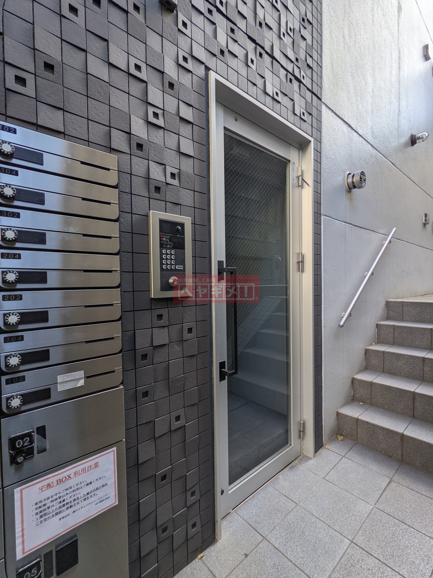 建物エントランス