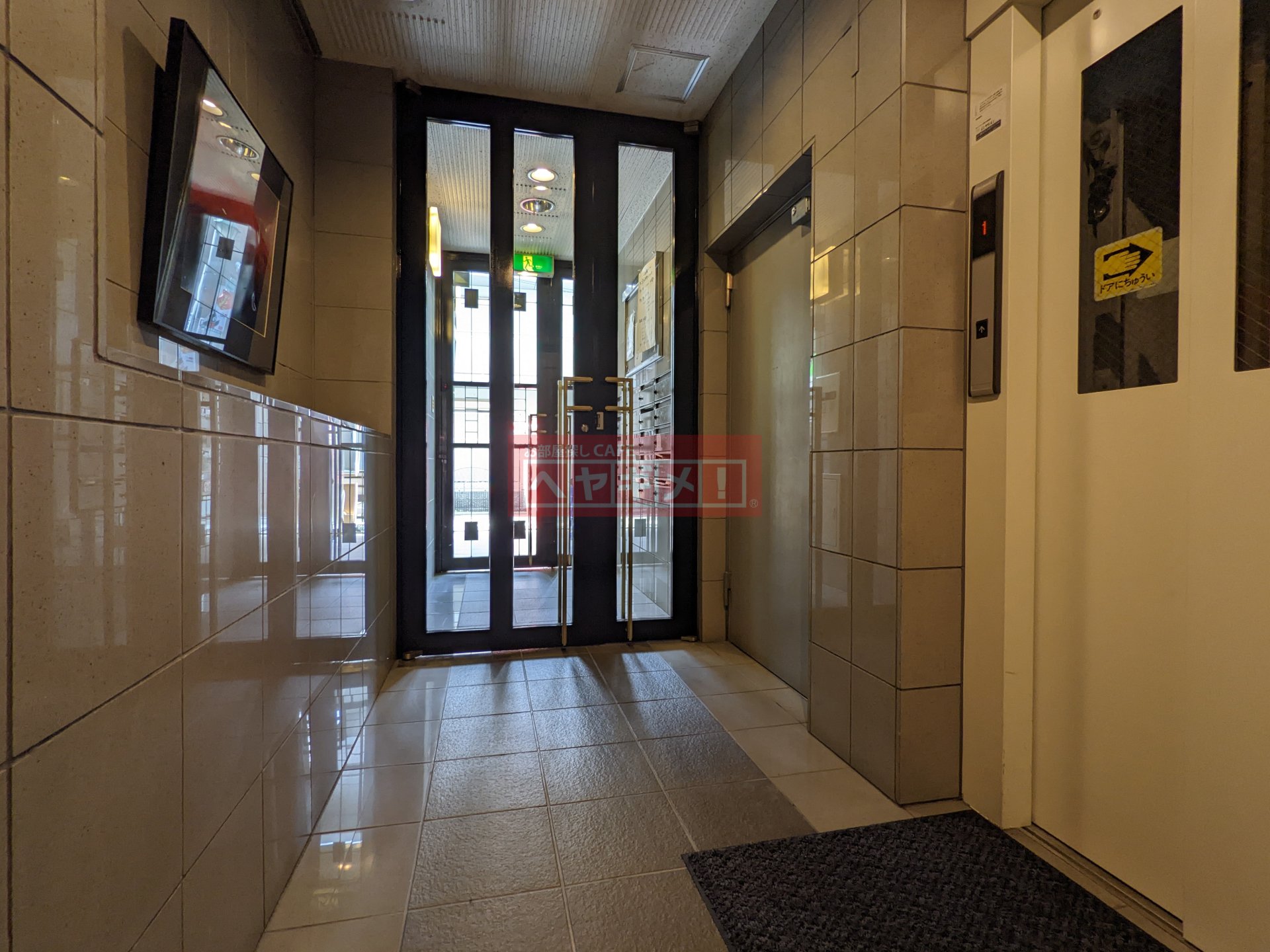 建物エントランス