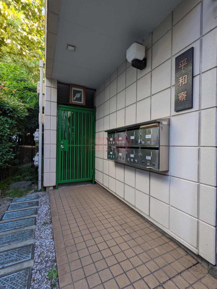 建物エントランス