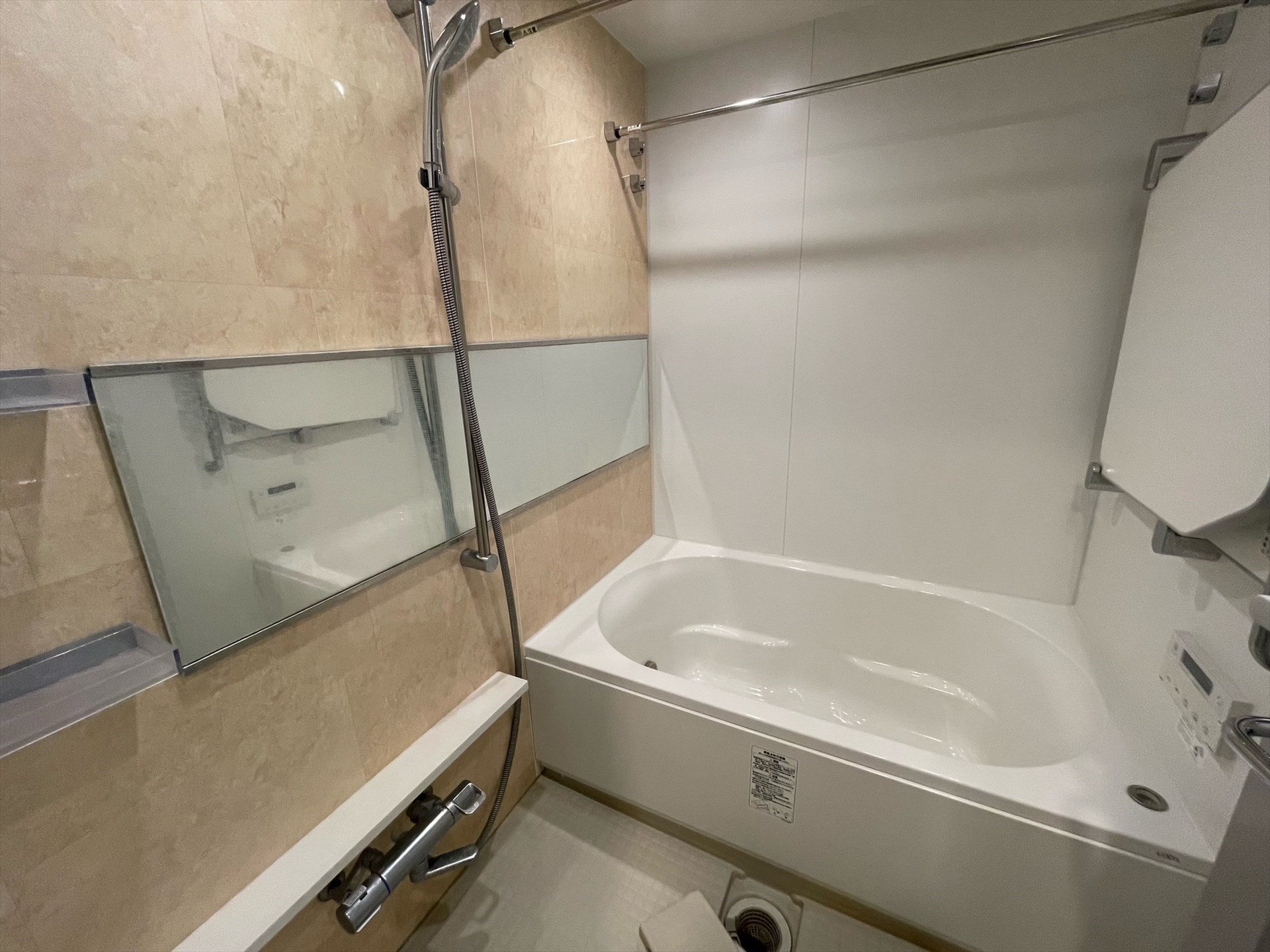 シャワールーム