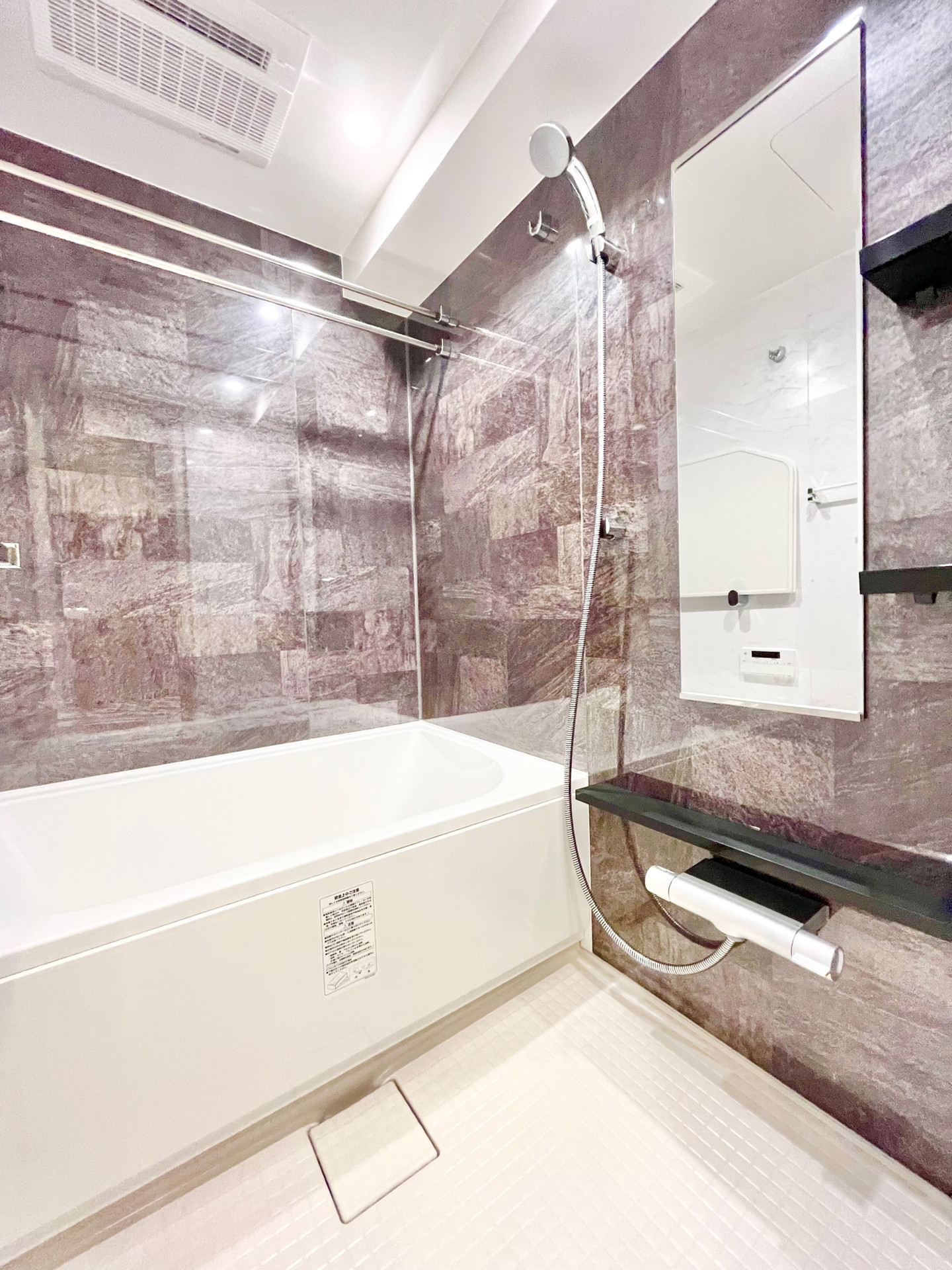 シャワールーム