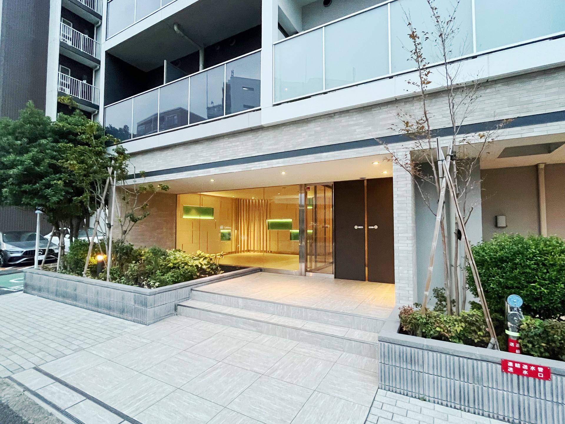 建物エントランス