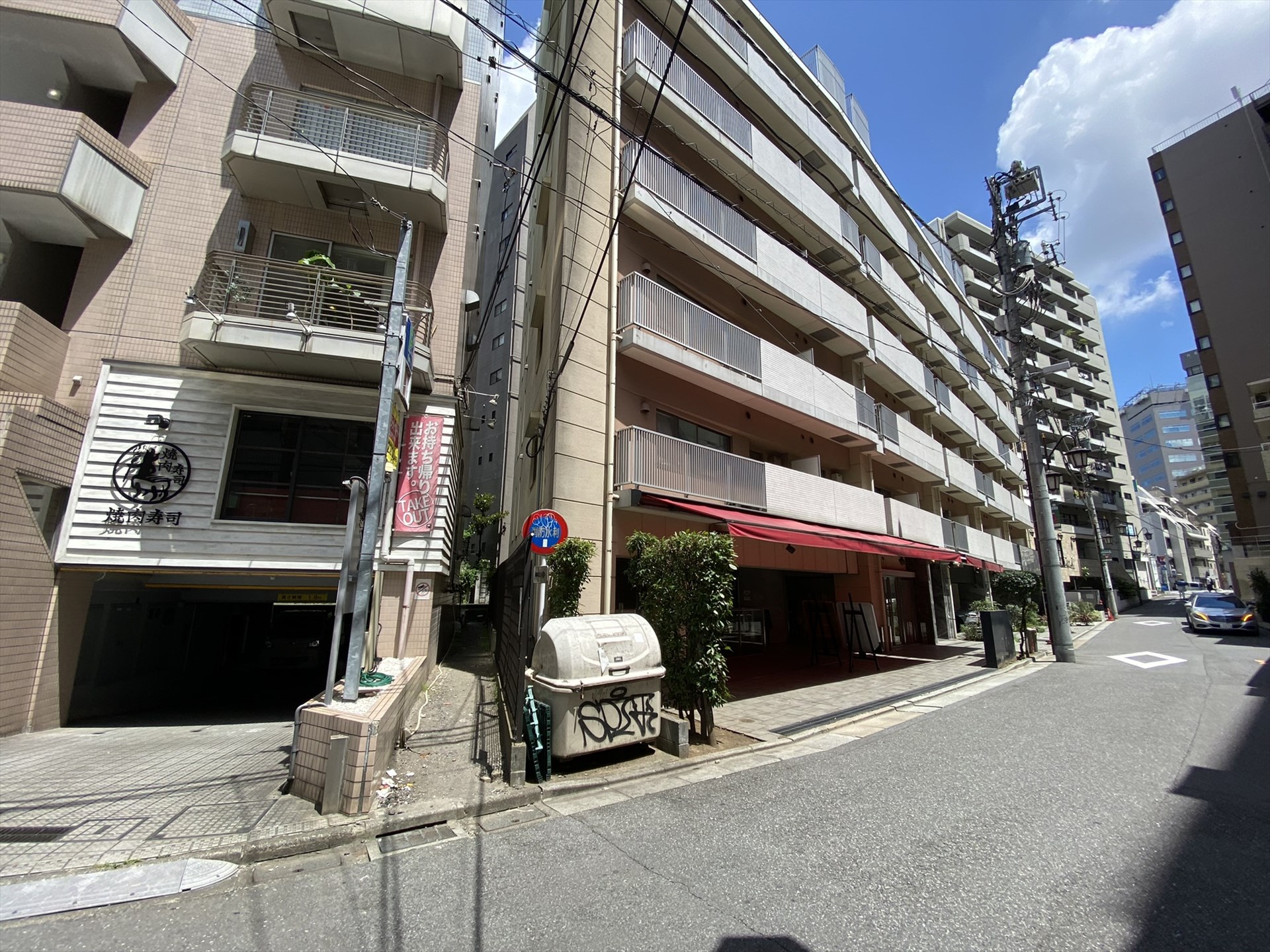 建物外観