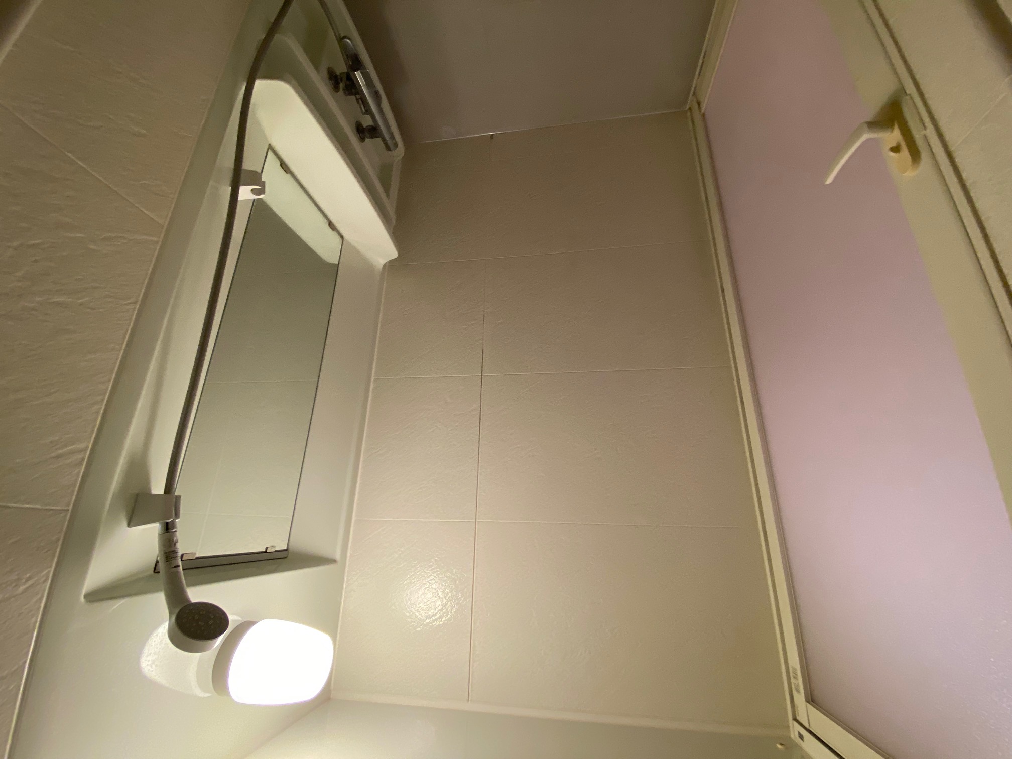 シャワールーム