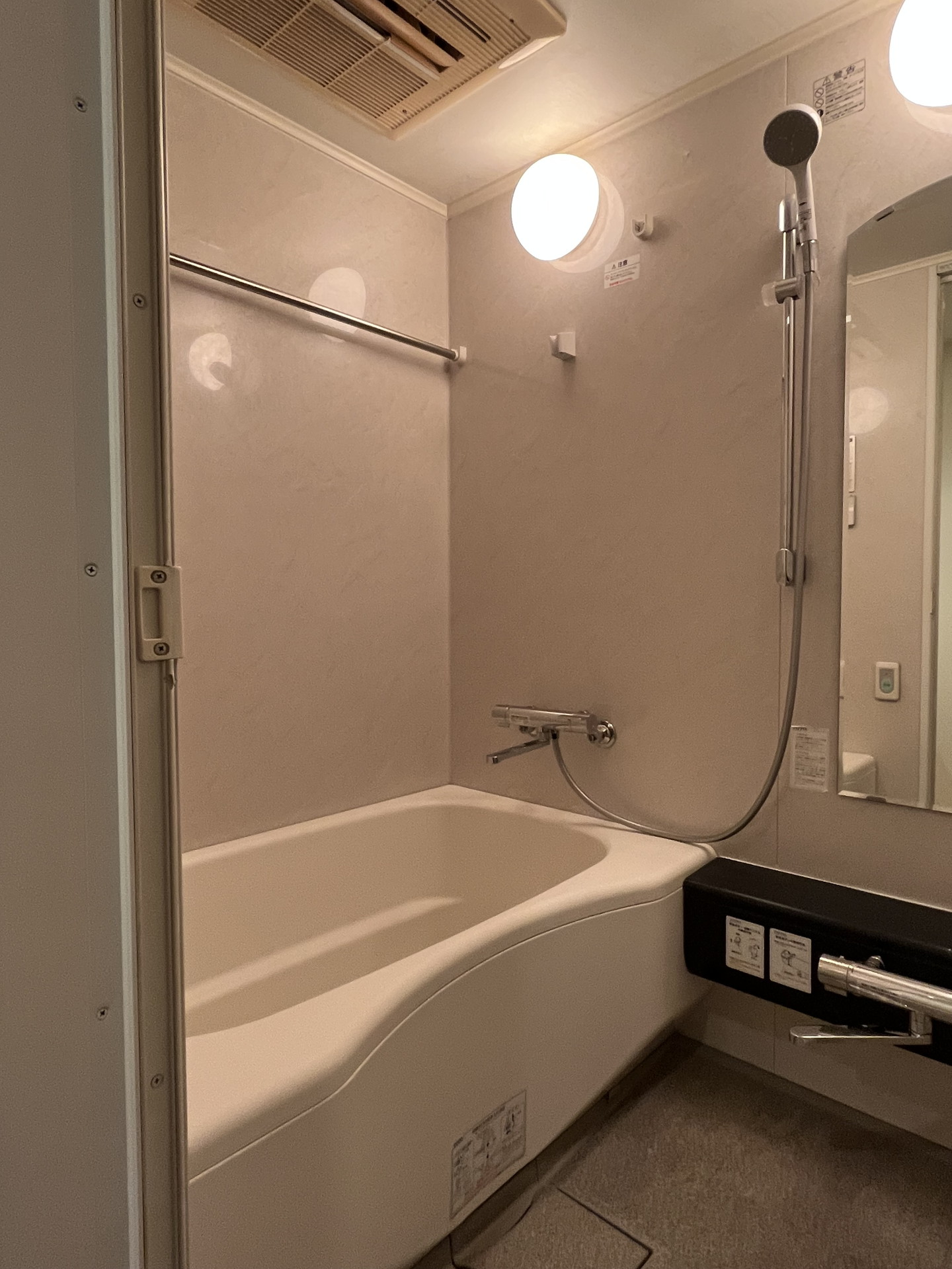 シャワールーム