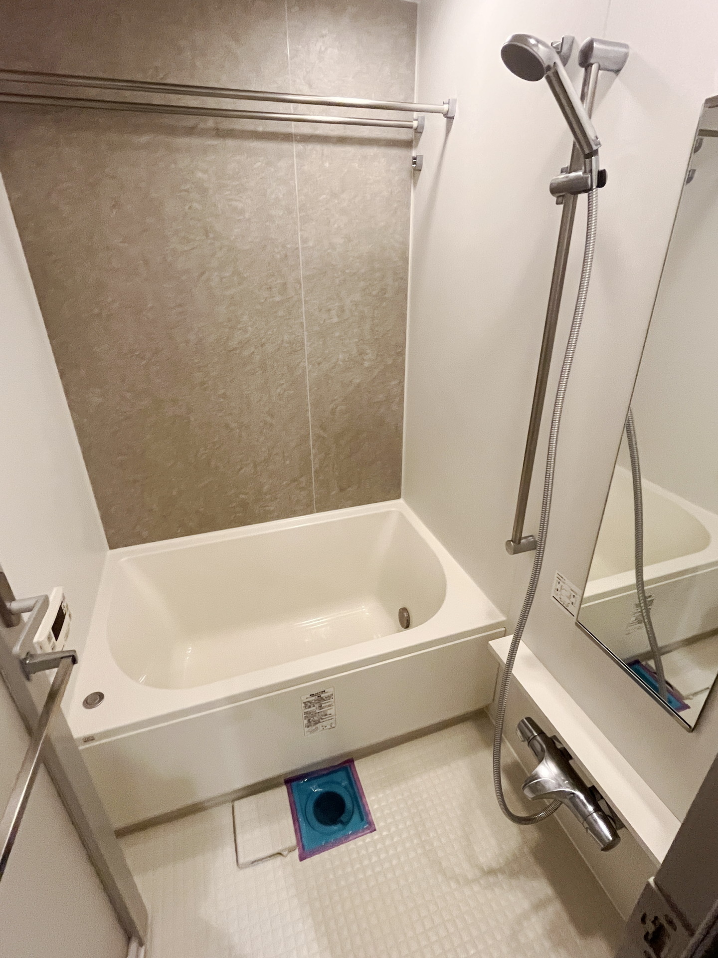 シャワールーム