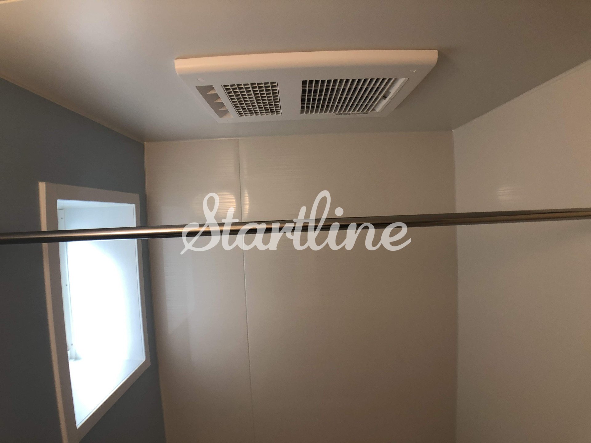 シャワールーム