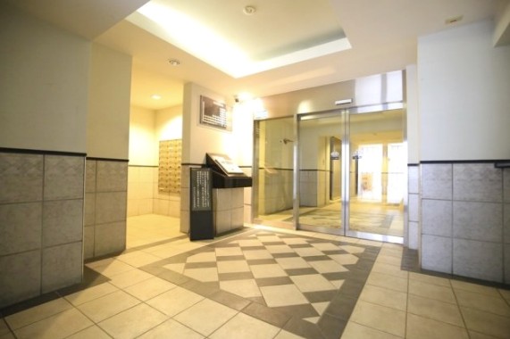 建物エントランス