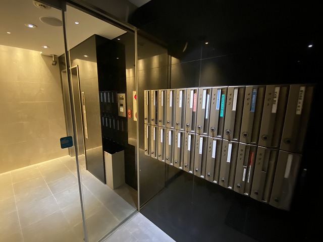 建物エントランス