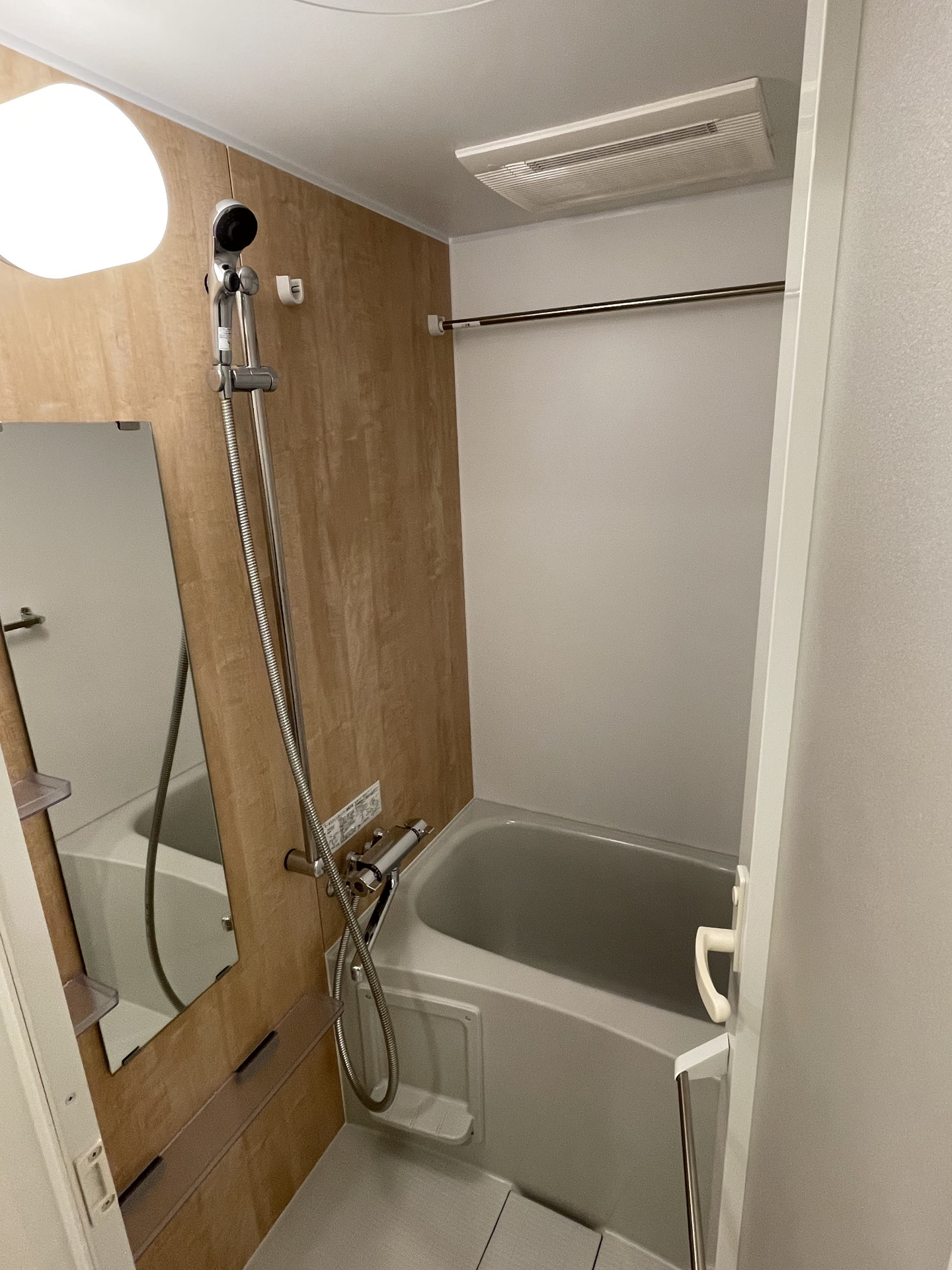 シャワールーム